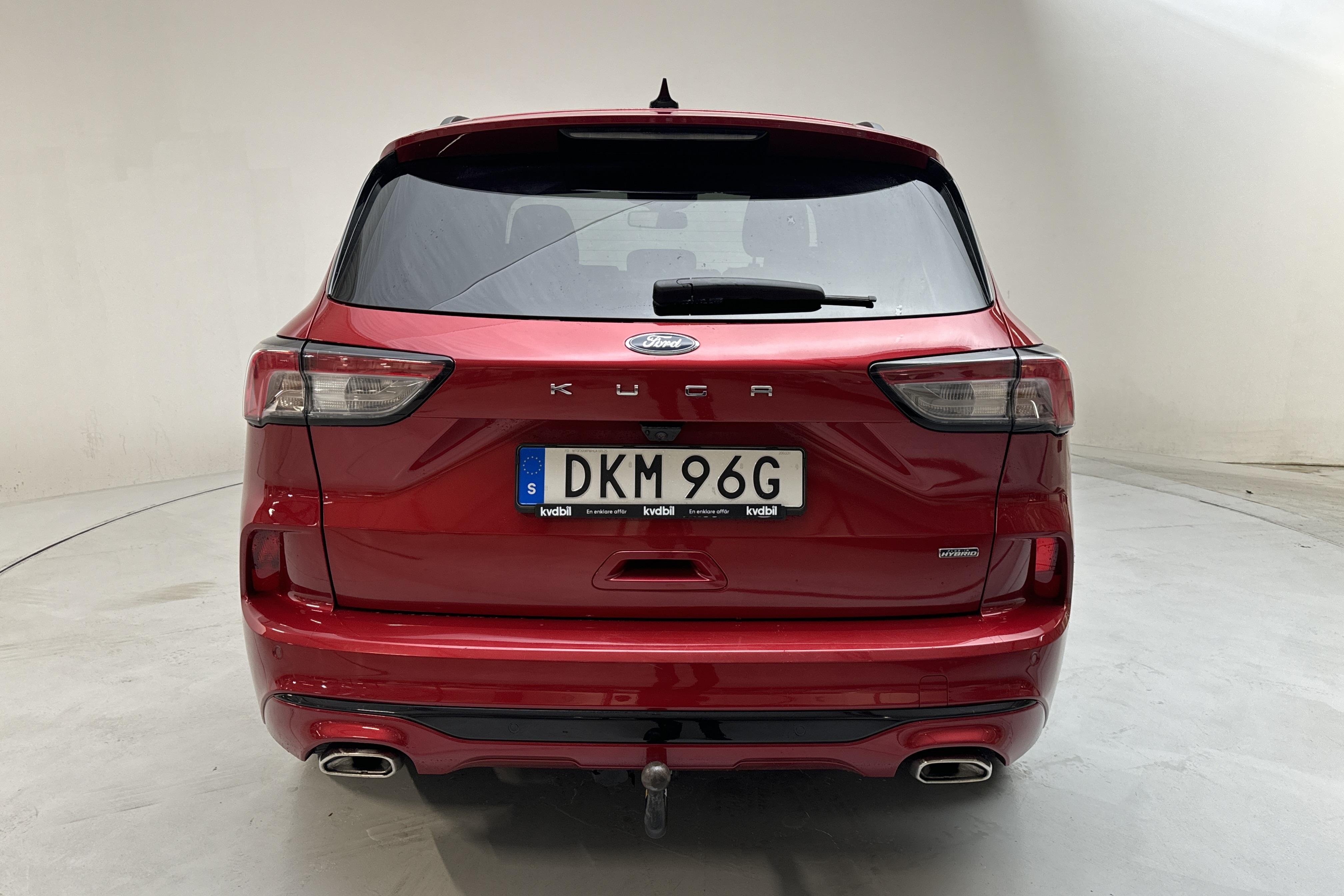 Ford Kuga 2.5 PHEV (225hk) - 90 090 km - Automatyczna - czerwony - 2020