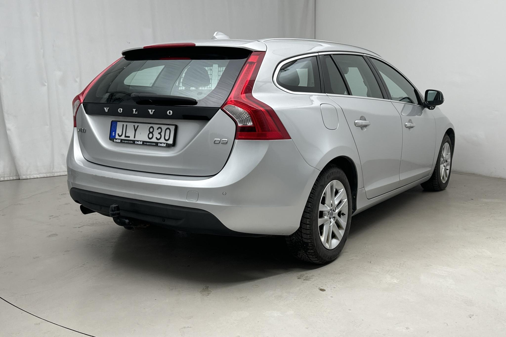 Volvo V60 D3 (163hk) - 202 190 km - Automatic - Light Grey - 2011