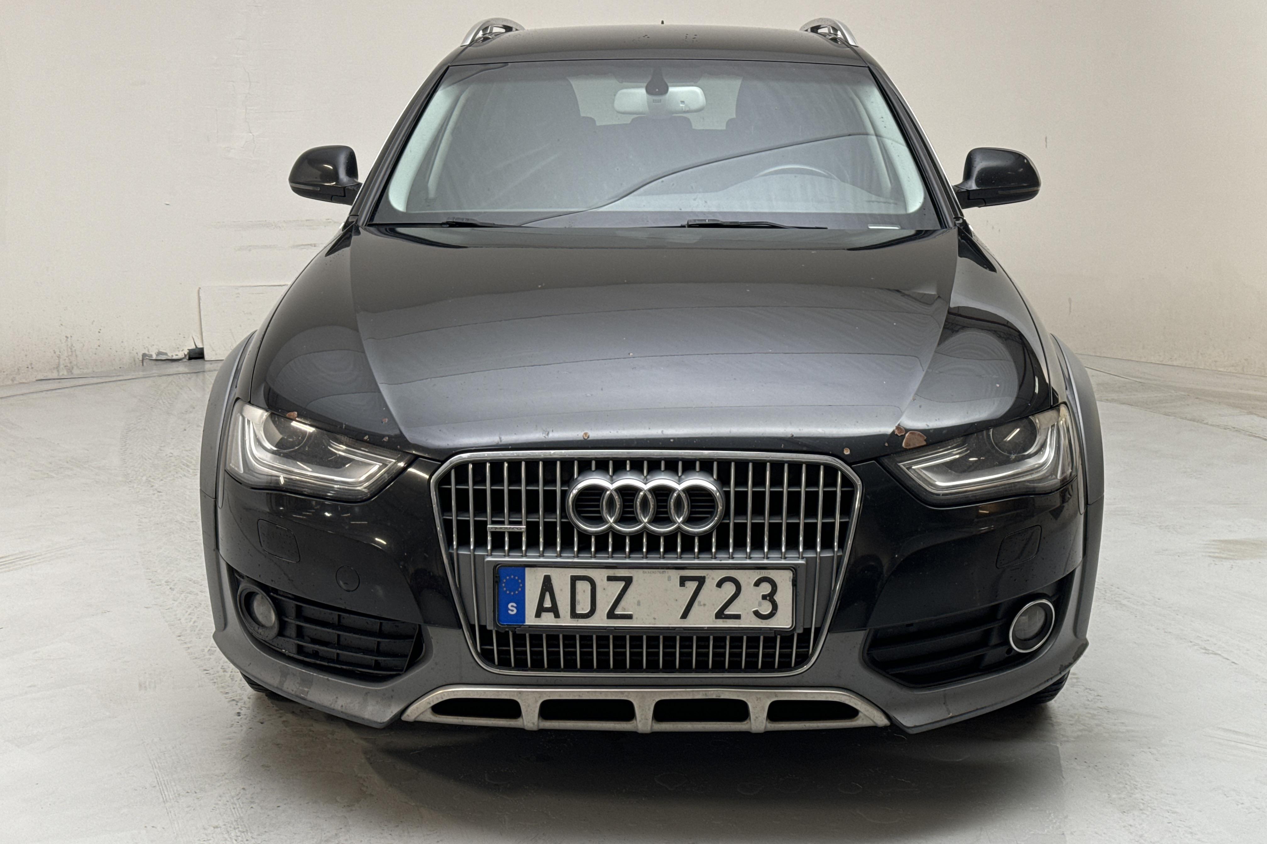 Audi A4 Allroad 2.0 TDI Avant quattro (177hk) - 212 300 km - Automatic - black - 2014