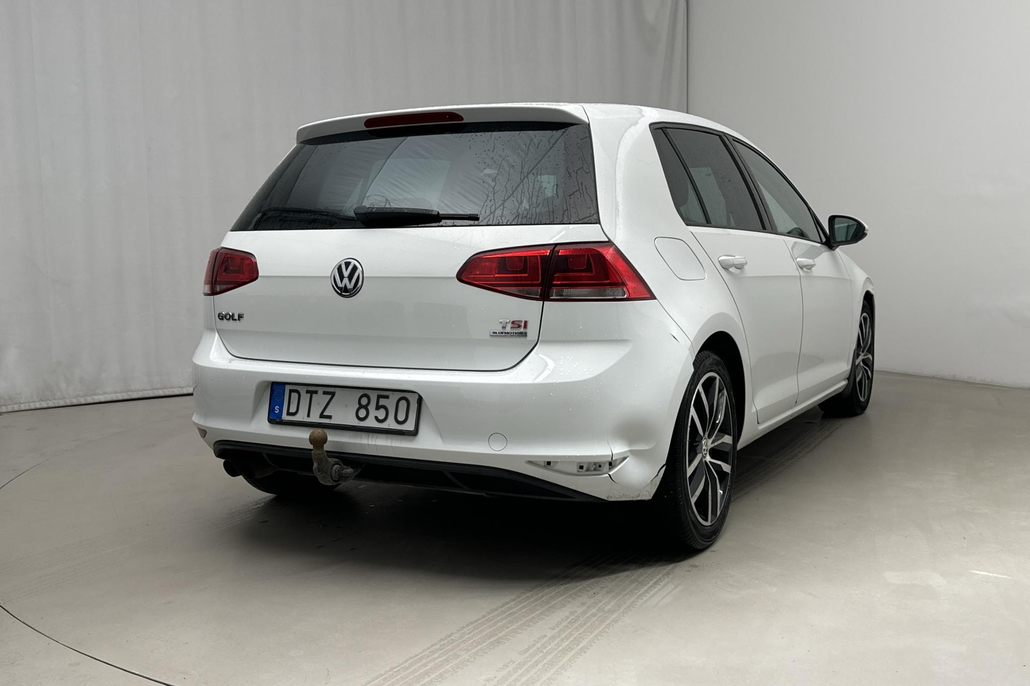 VW Golf VII 1.4 TSI 5dr (140hk) - 198 470 km - Käsitsi - valge - 2013