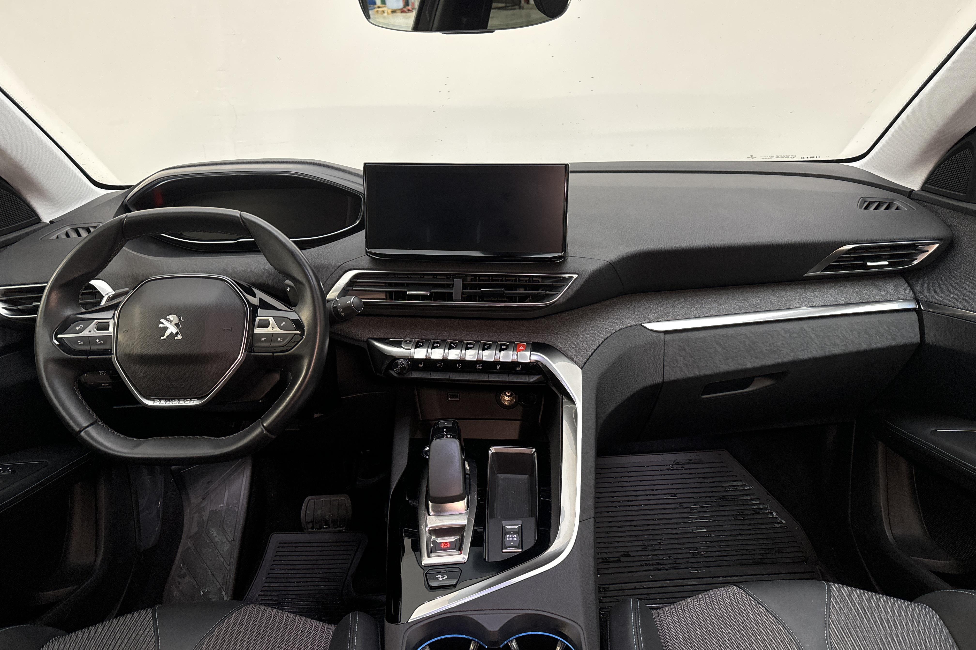 Peugeot 3008 1.6 Plug-in Hybrid 4 (300hk) - 8 692 mil - Automat - grå - 2021