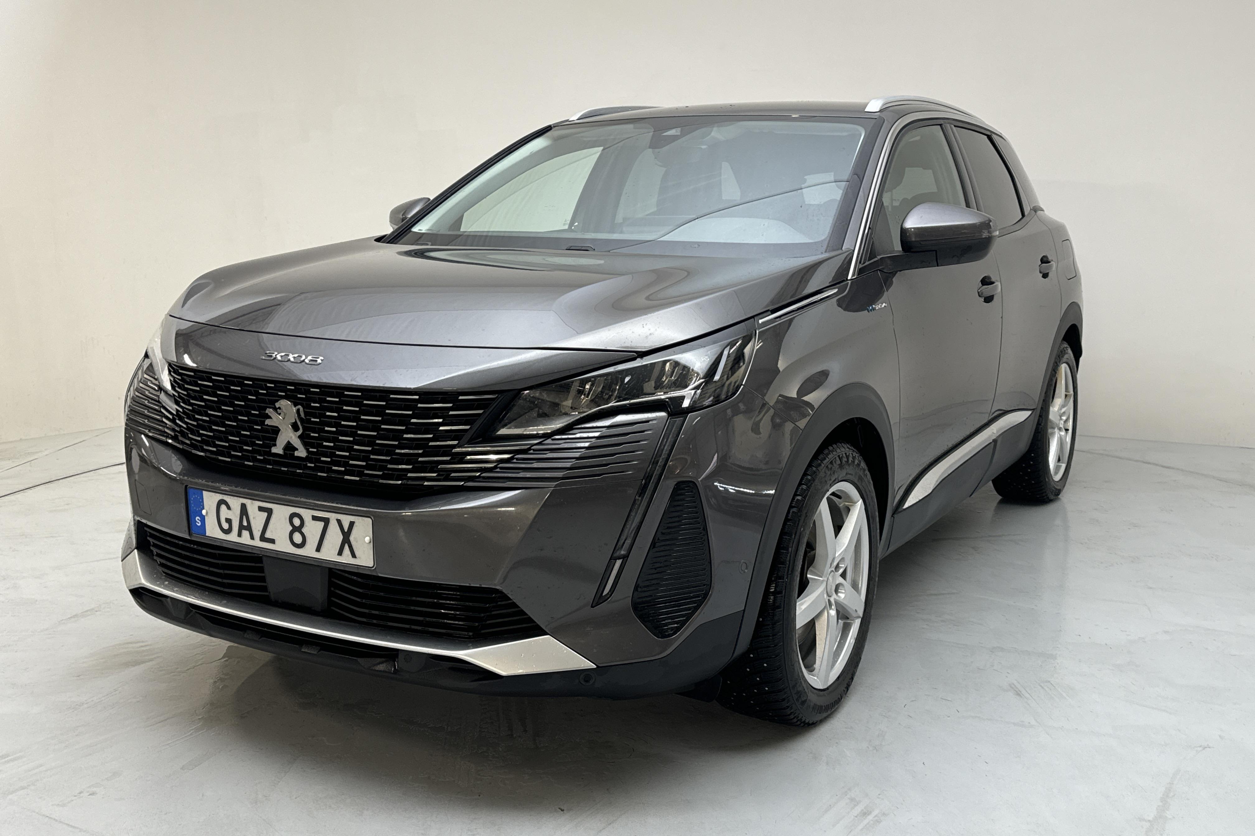 Peugeot 3008 1.6 Plug-in Hybrid 4 (300hk) - 8 692 mil - Automat - grå - 2021