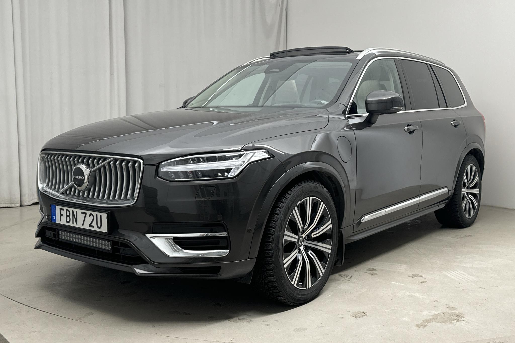 Volvo XC90 T8 AWD Recharge (455hk) - 4 009 mil - Automat - grå - 2023