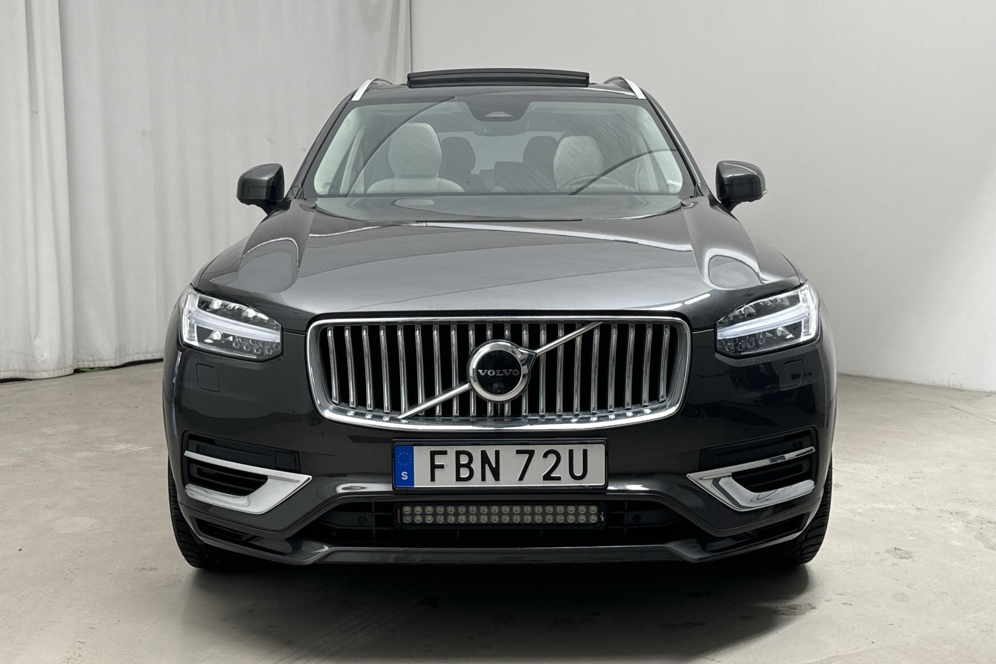 Volvo XC90 T8 AWD Recharge (455hk) - 4 009 mil - Automat - grå - 2023