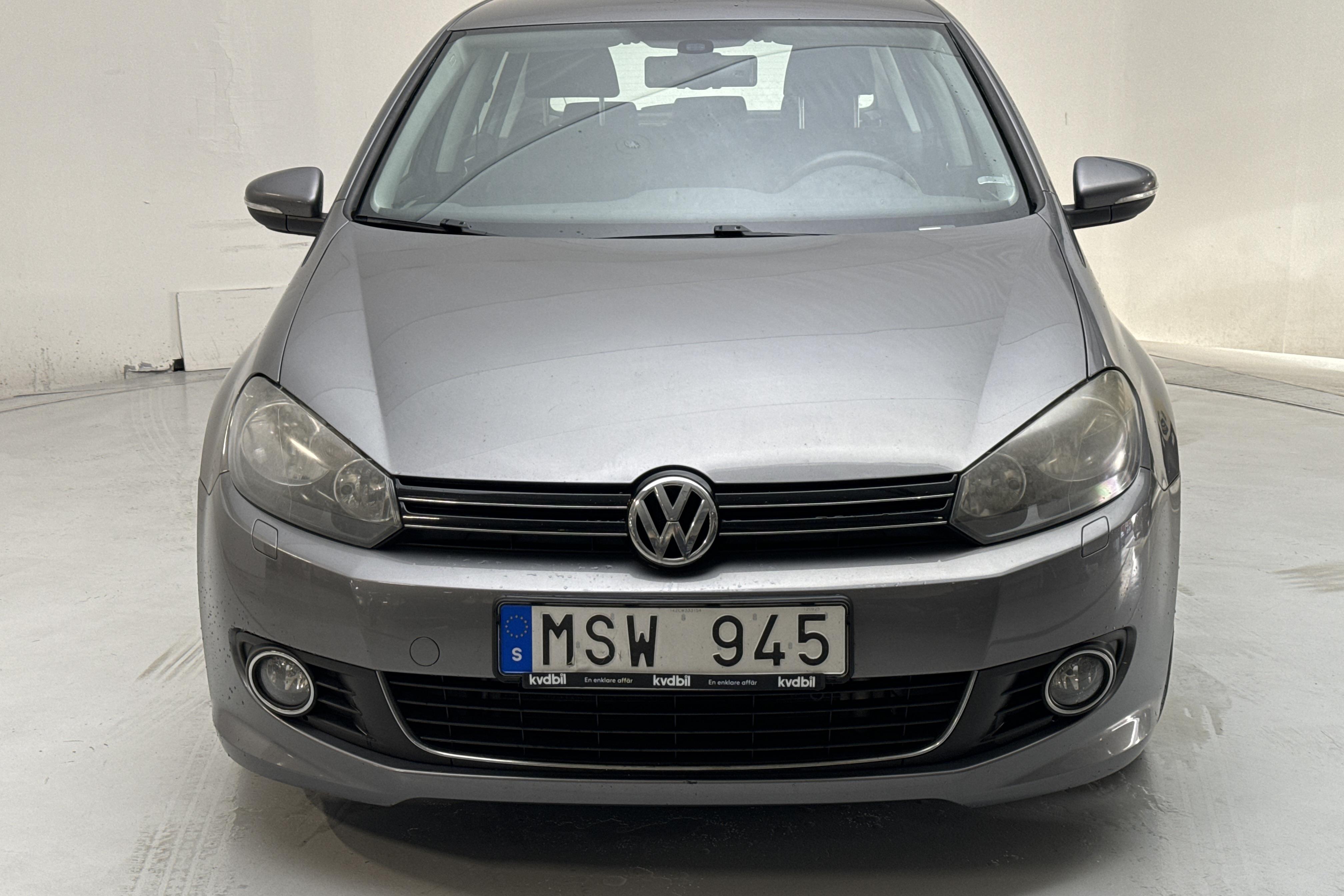 VW Golf VI 1.6 TDI BlueMotion Technology 5dr (105hk) - 119 570 km - Käsitsi - hall - 2012