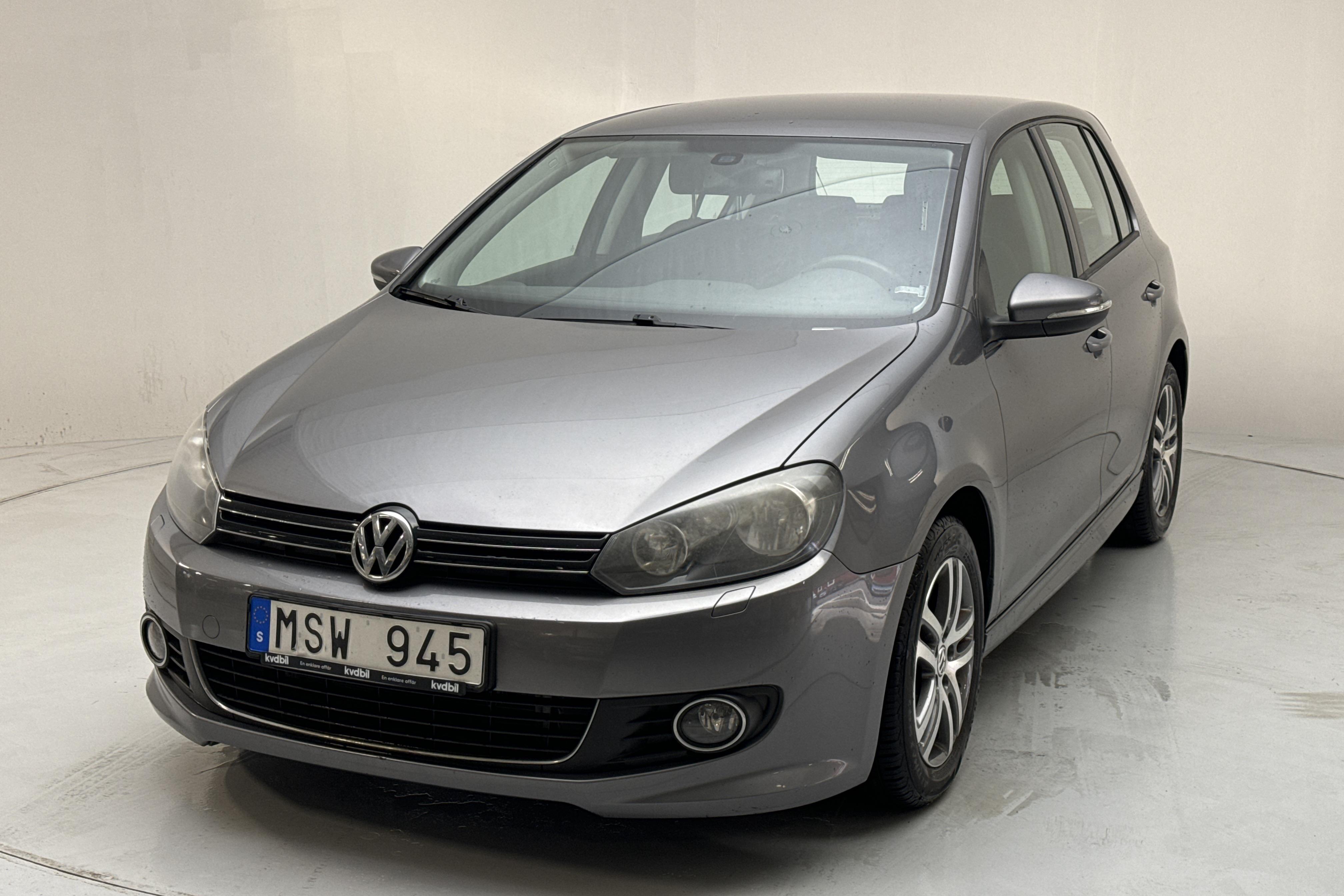 VW Golf VI 1.6 TDI BlueMotion Technology 5dr (105hk) - 119 570 km - Käsitsi - hall - 2012