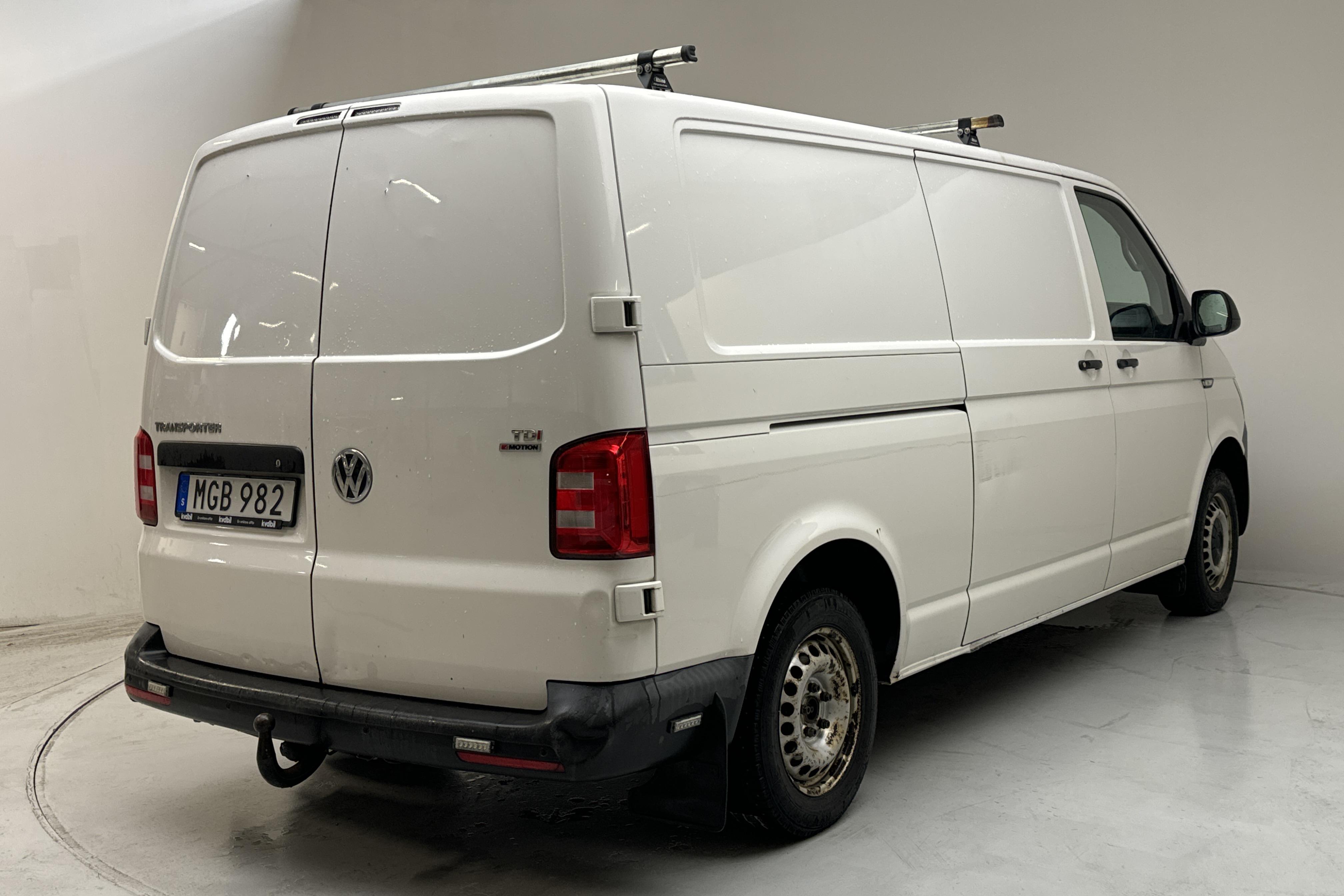 VW Transporter T6 2.0 TDI BMT Skåp 4MOTION (150hk) - 149 550 km - Automaattinen - valkoinen - 2017