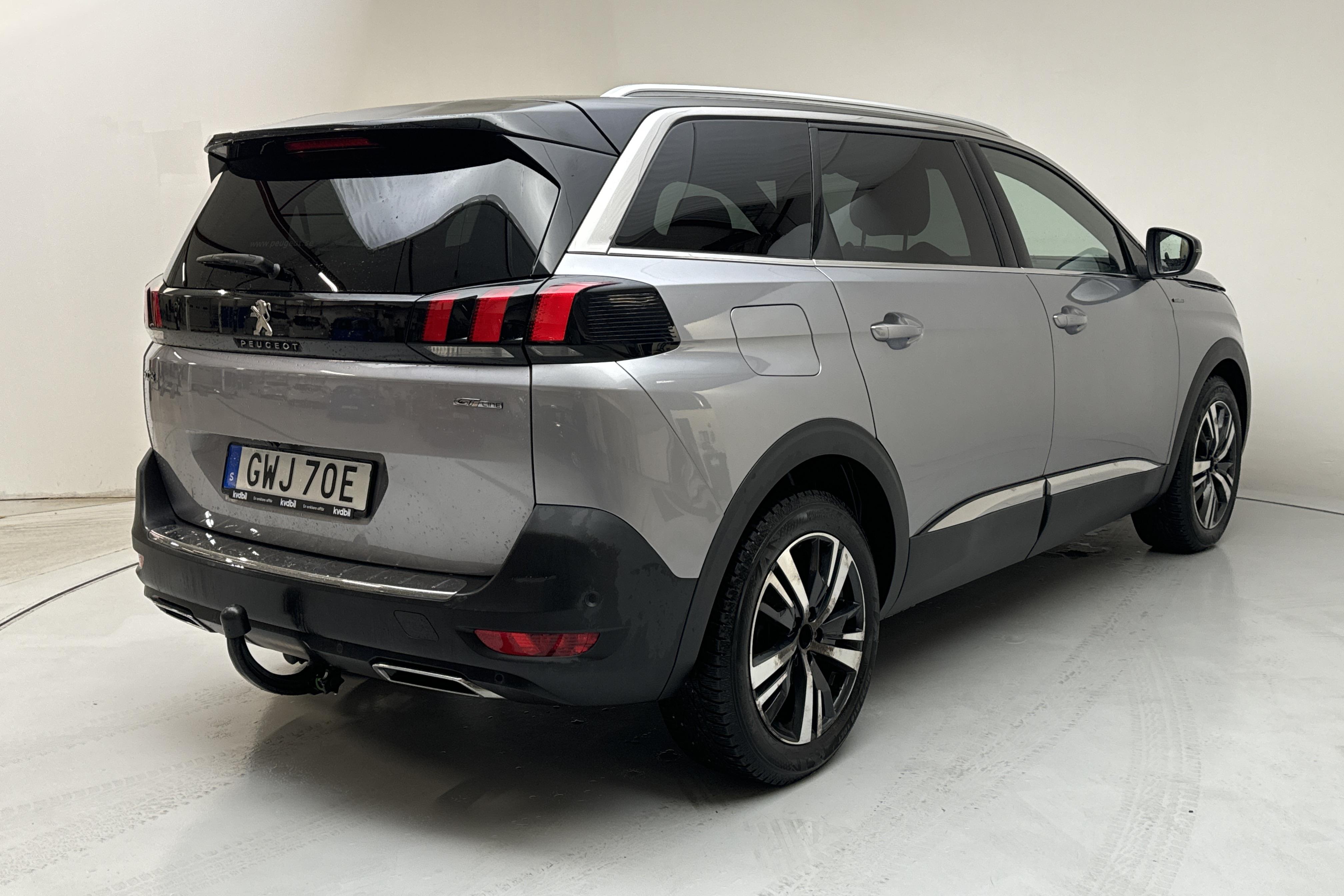 Peugeot 5008 1.6 PureTech (180hk) - 122 540 km - Automatyczna - szary - 2020