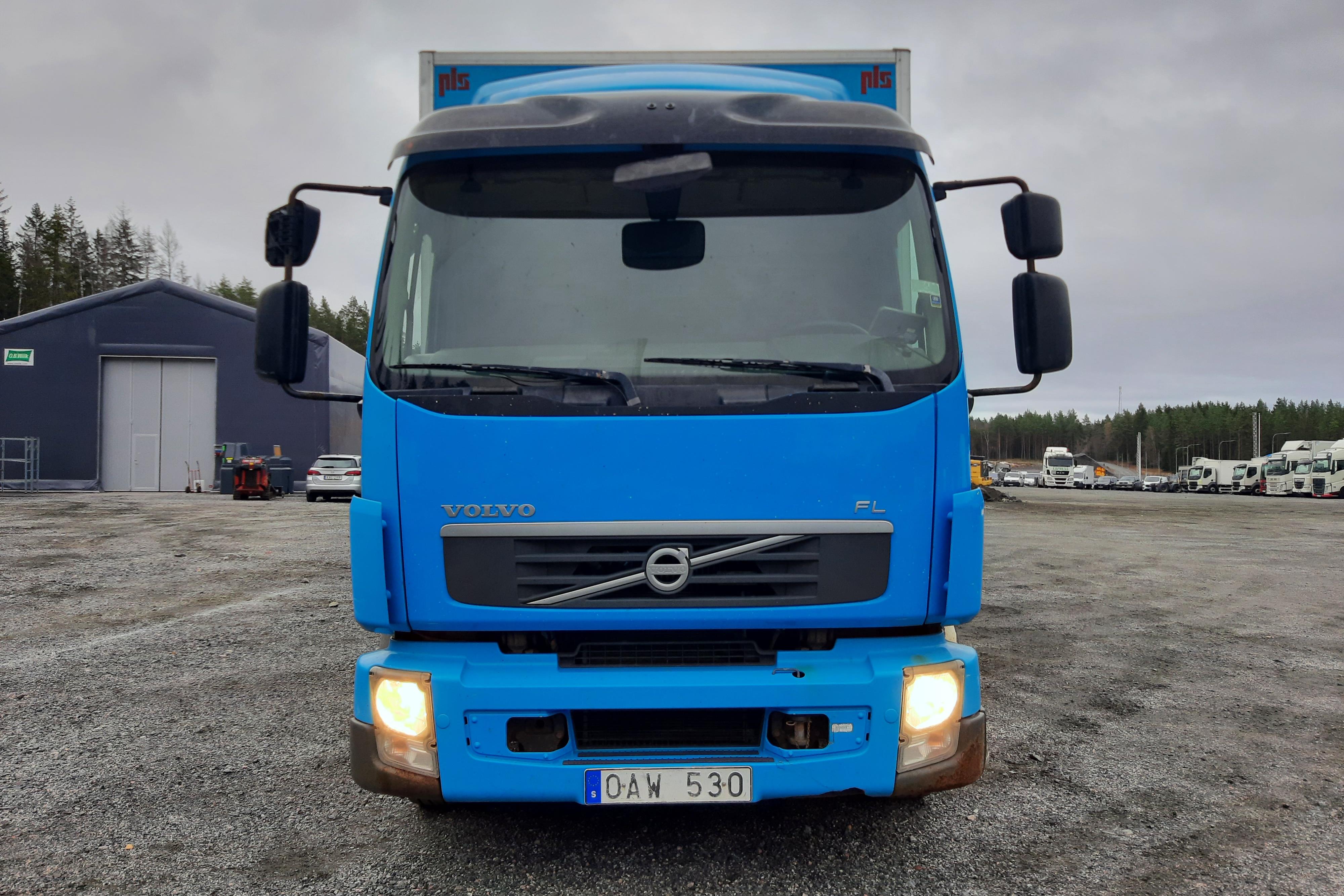 Volvo FL240 - 453 165 km - Automat - blå - 2014