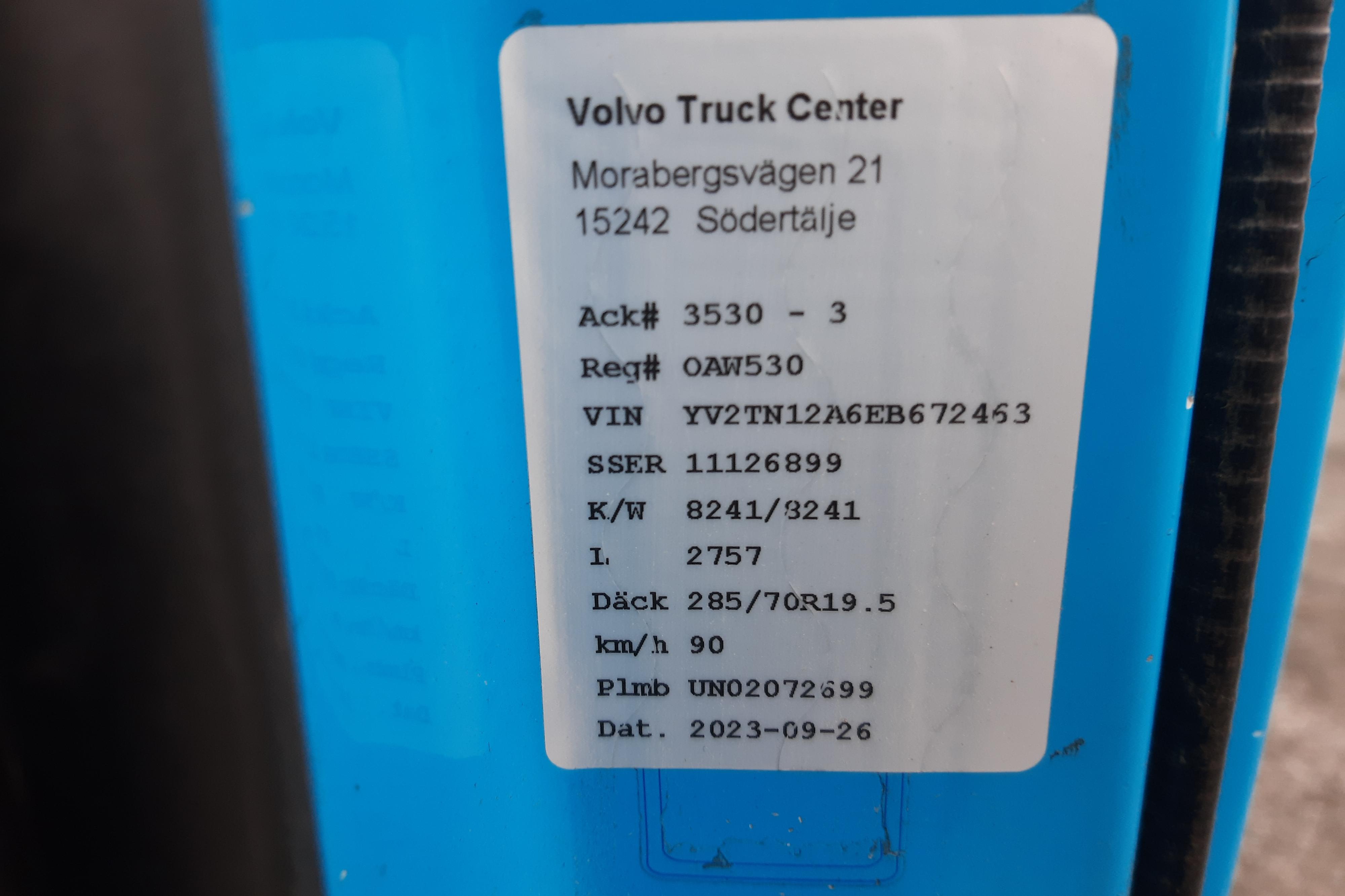 Volvo FL240 - 453 165 km - Automat - blå - 2014