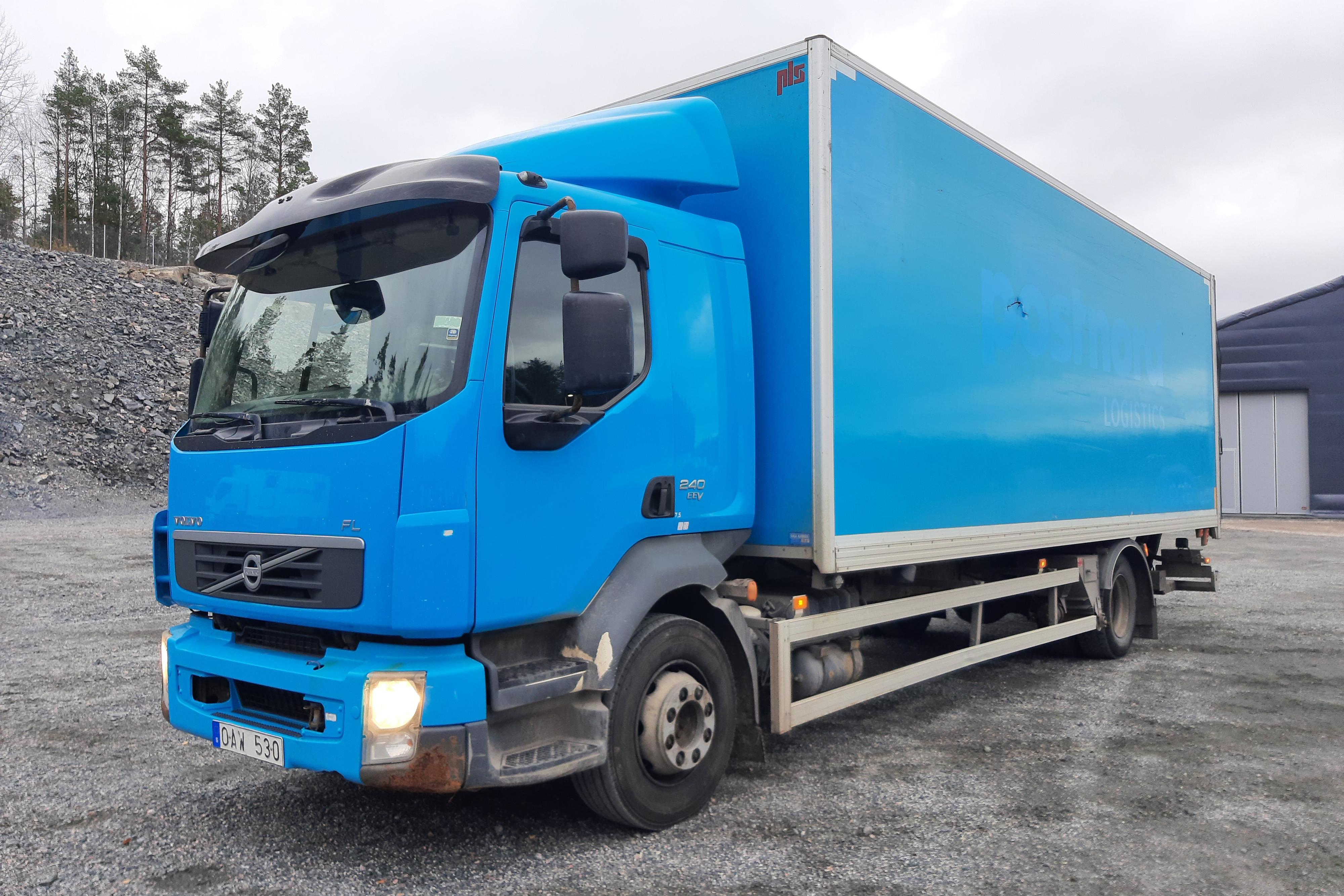 Volvo FL240 - 453 165 km - Automat - blå - 2014