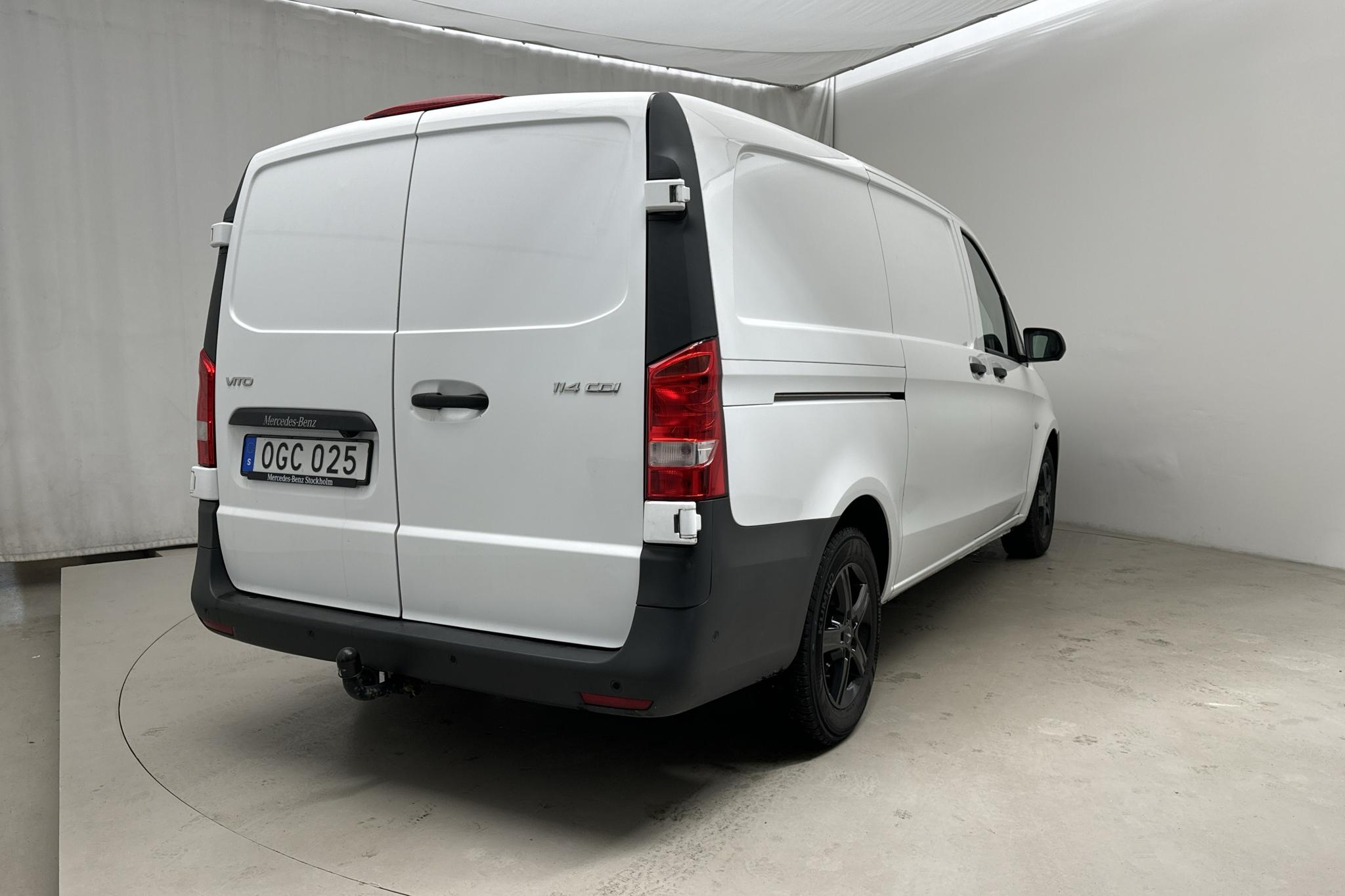 Mercedes Vito 114 CDI W640 (136hk) - 18 770 mil - Automat - vit - 2017