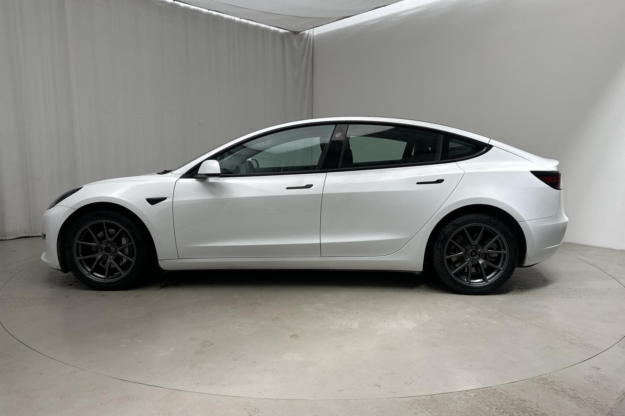 Tesla Model 3 Long Range Dual Motor AWD - 54 620 km - Automaatne - valge - 2022