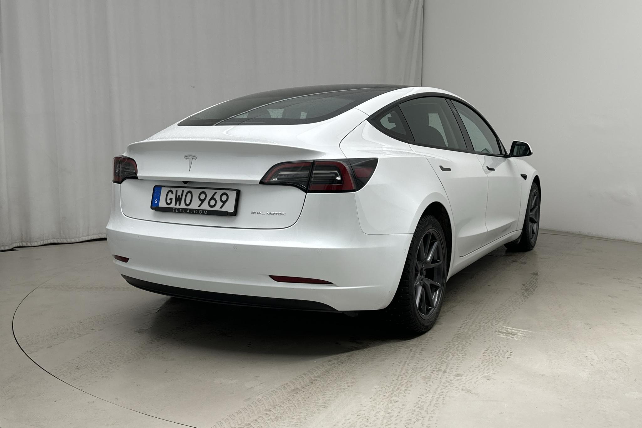 Tesla Model 3 Long Range Dual Motor AWD - 54 620 km - Automaatne - valge - 2022