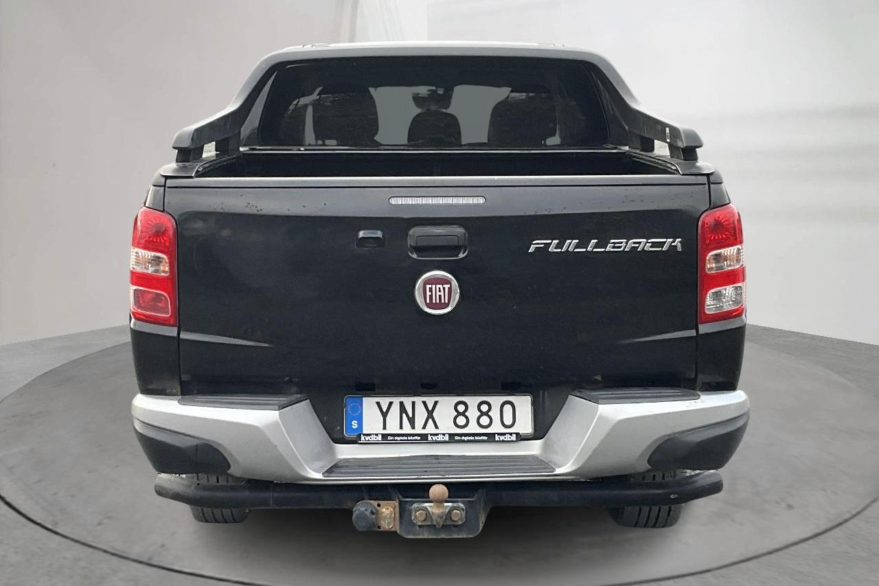 Fiat Fullback 2.4 4x4 (180hk) - 15 355 mil - Automat - svart - 2017