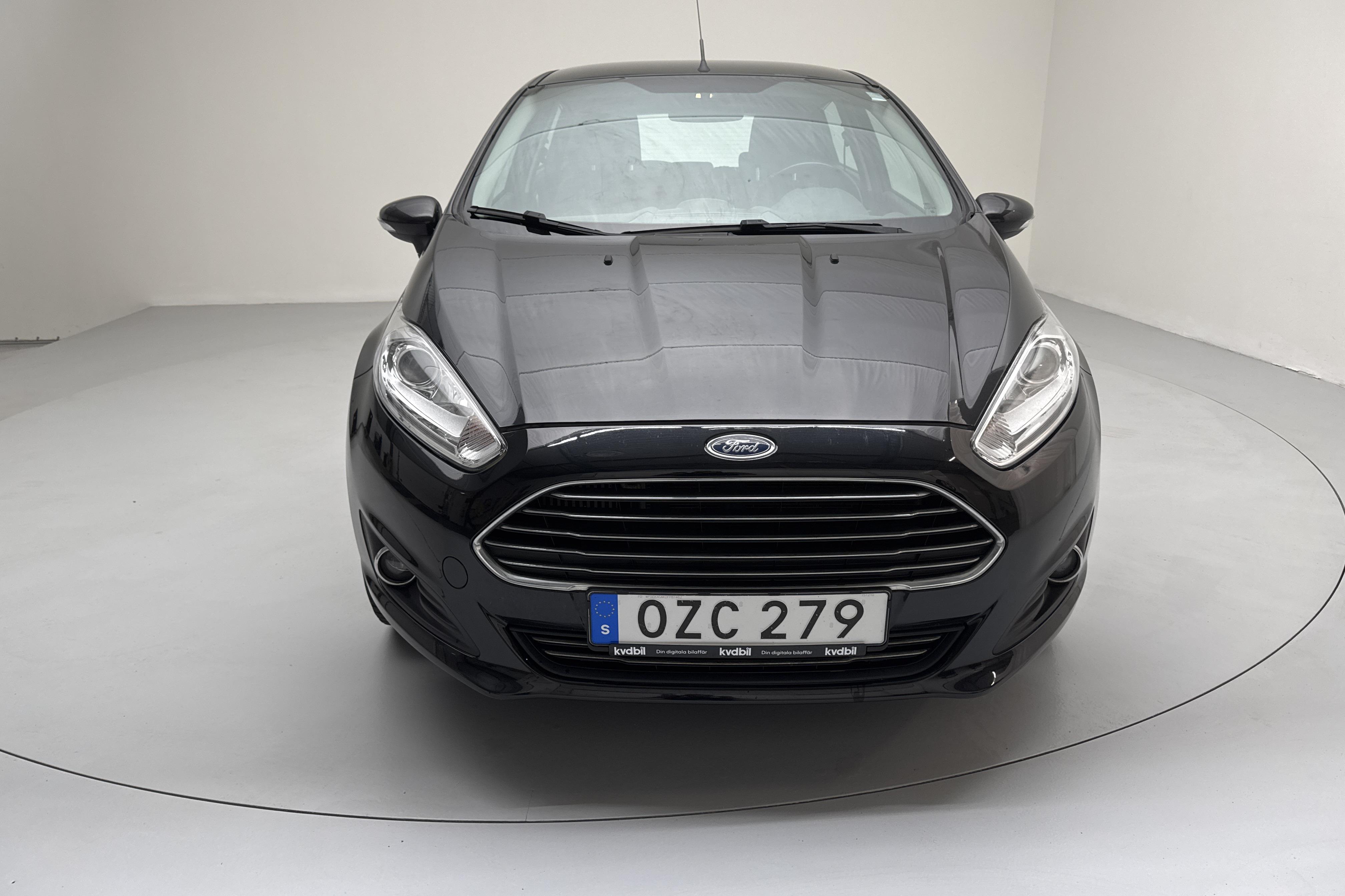 Ford Fiesta 1.0T EcoBoost 5dr (100hk) - 112 000 km - Manuaalinen - musta - 2016