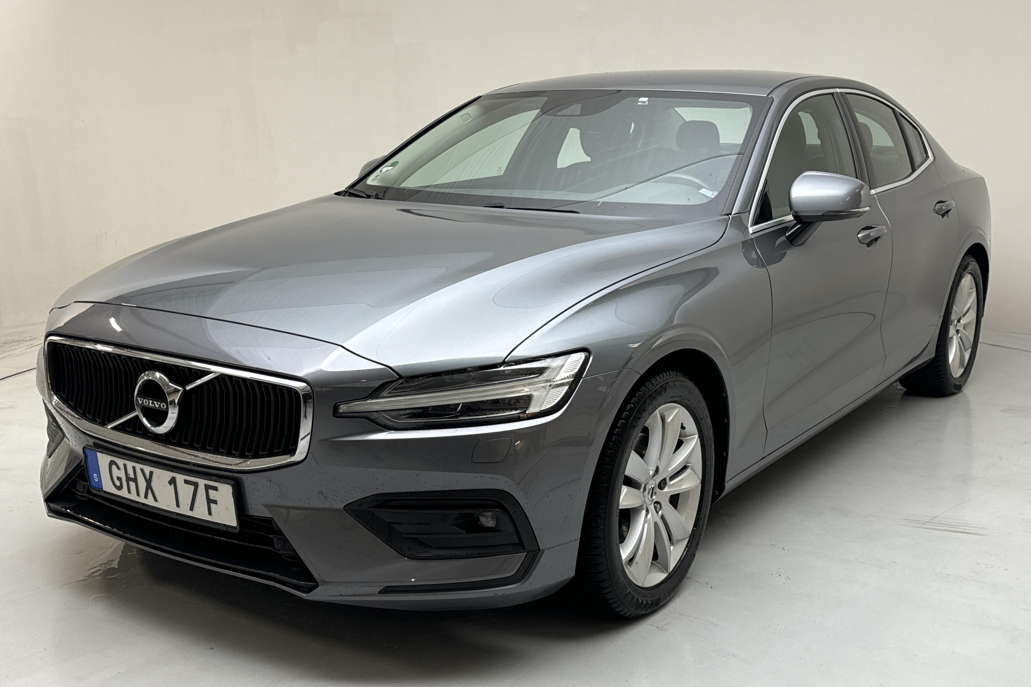 Volvo S60 T4 (190hk) - 13 239 mil - Automat - grå - 2020