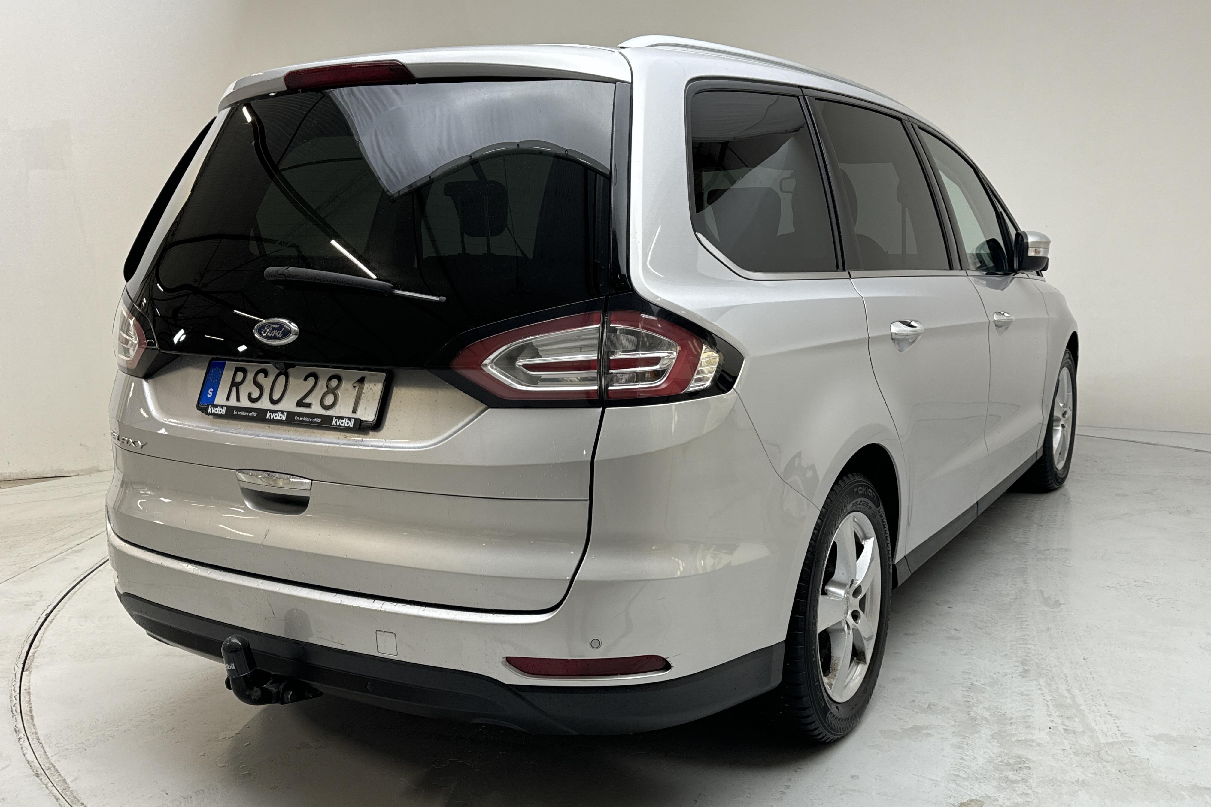 Ford Galaxy 1.5T EcoBoost (160hk) - 104 500 km - Manualna - szary - 2018