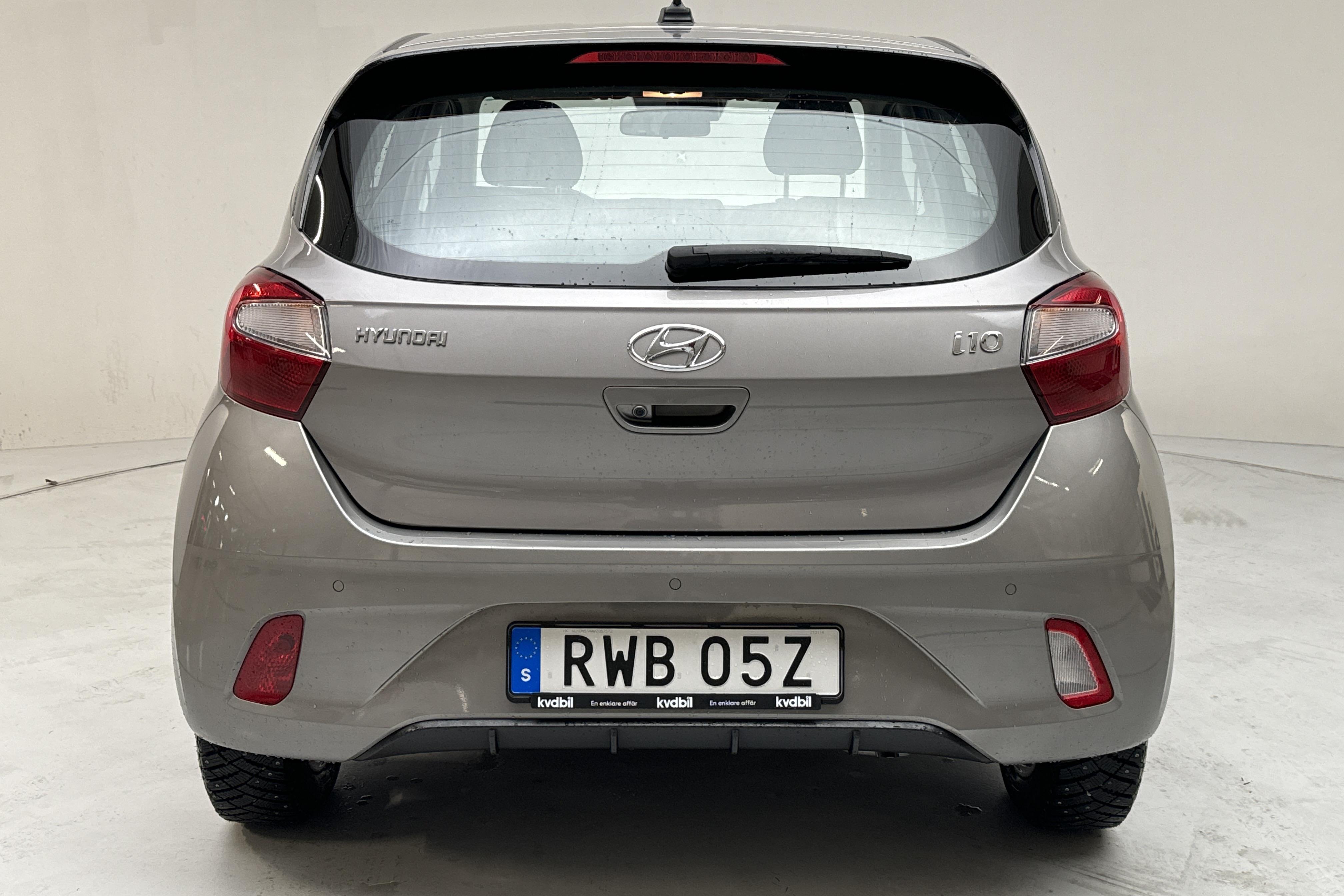 Hyundai i10 1.0 MPi (67hk) - 1 651 mil - Manuell - grå - 2021