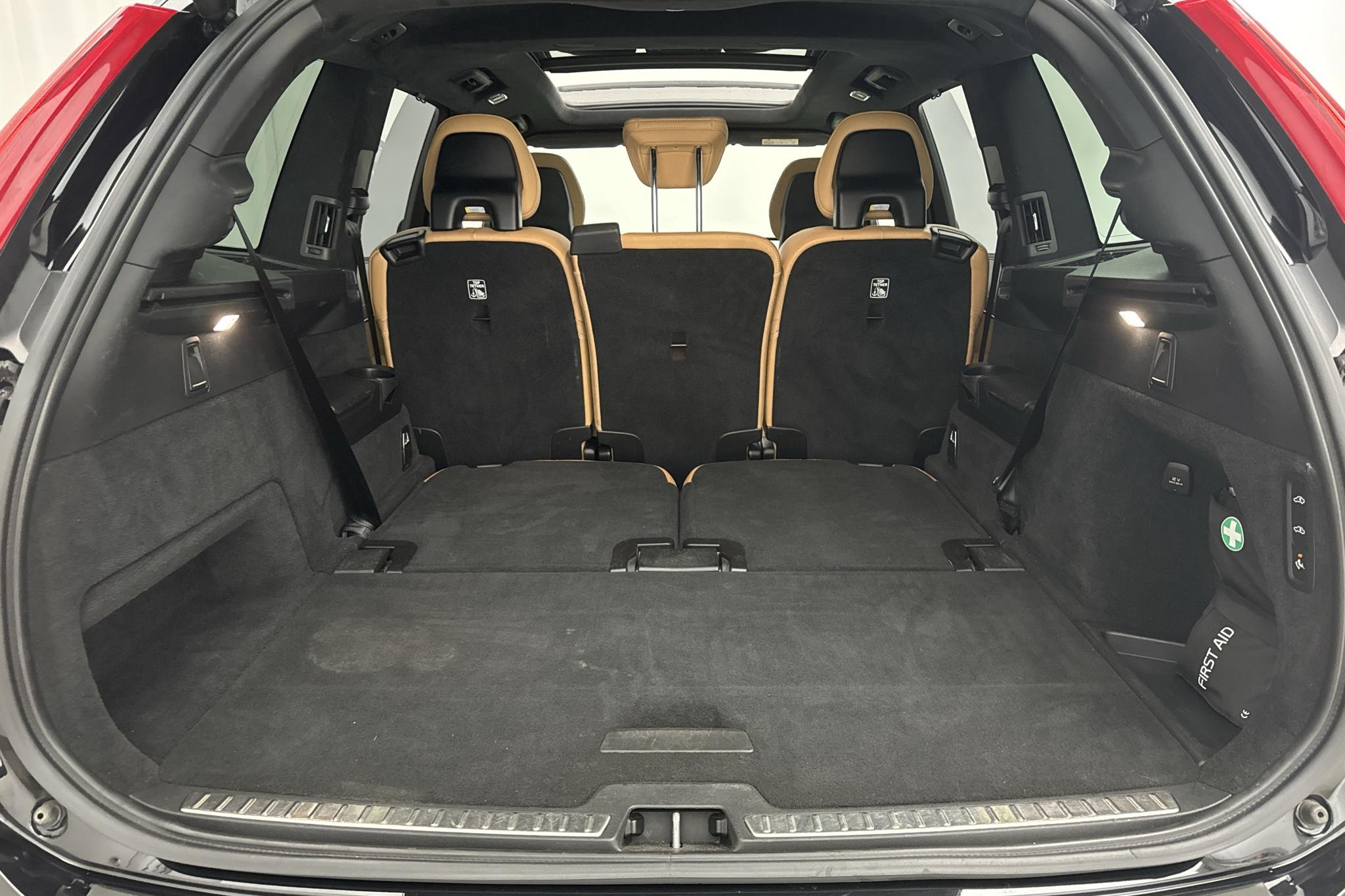 Volvo XC90 T8 AWD Twin Engine (400hk) - 88 100 km - Automatic - black - 2018