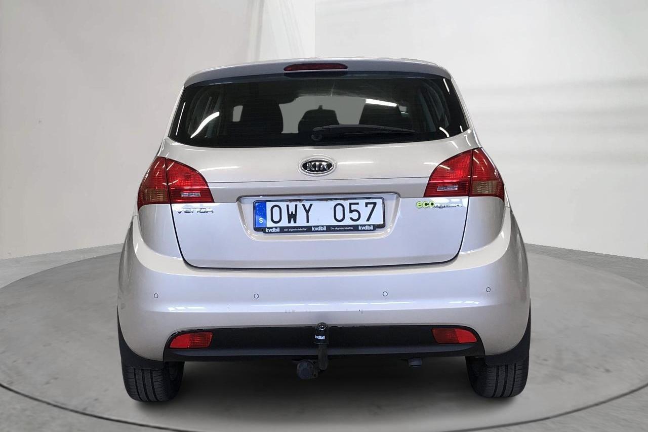 KIA Venga 1.4 CRDi (90hk) - 10 442 mil - Manuell - silver - 2011