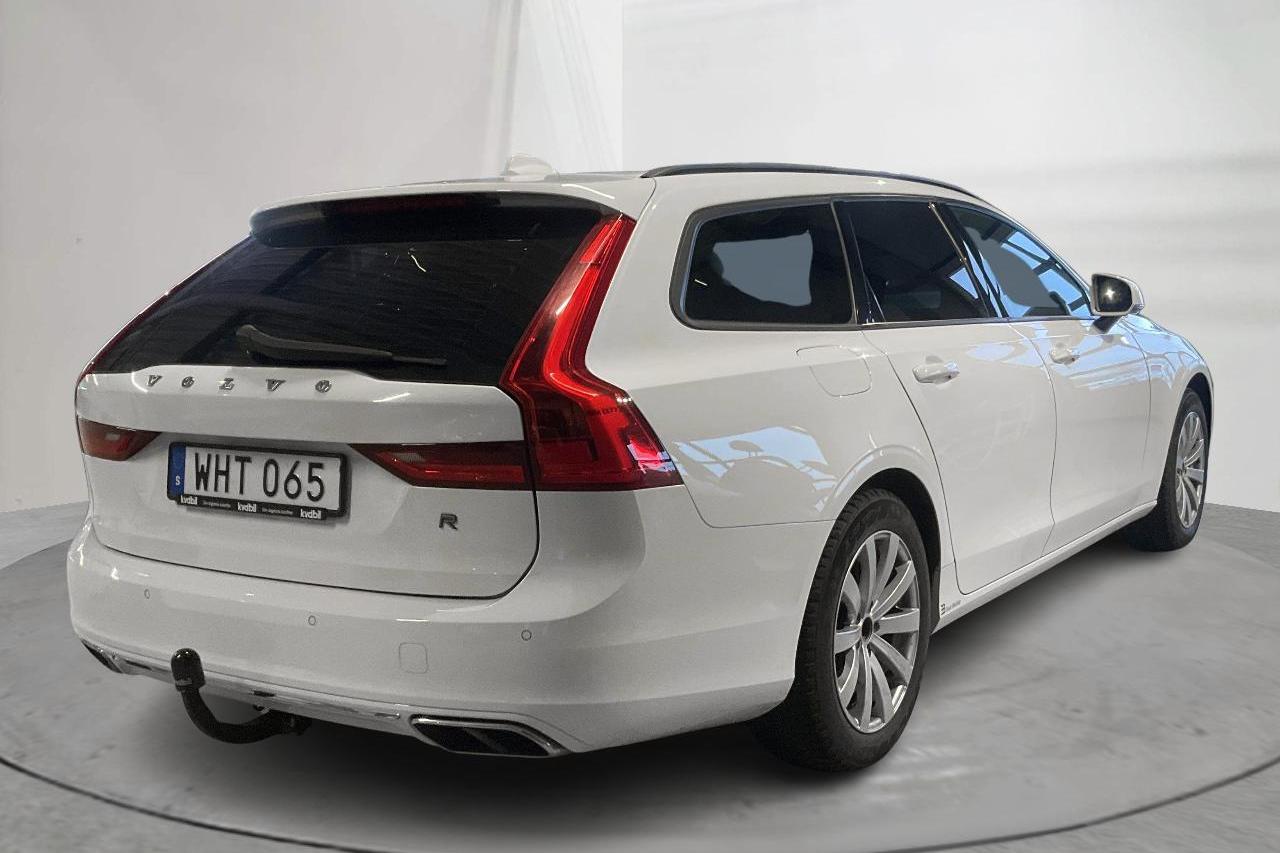 Volvo V90 D4 (190hk) - 205 530 km - Automaatne - valge - 2017