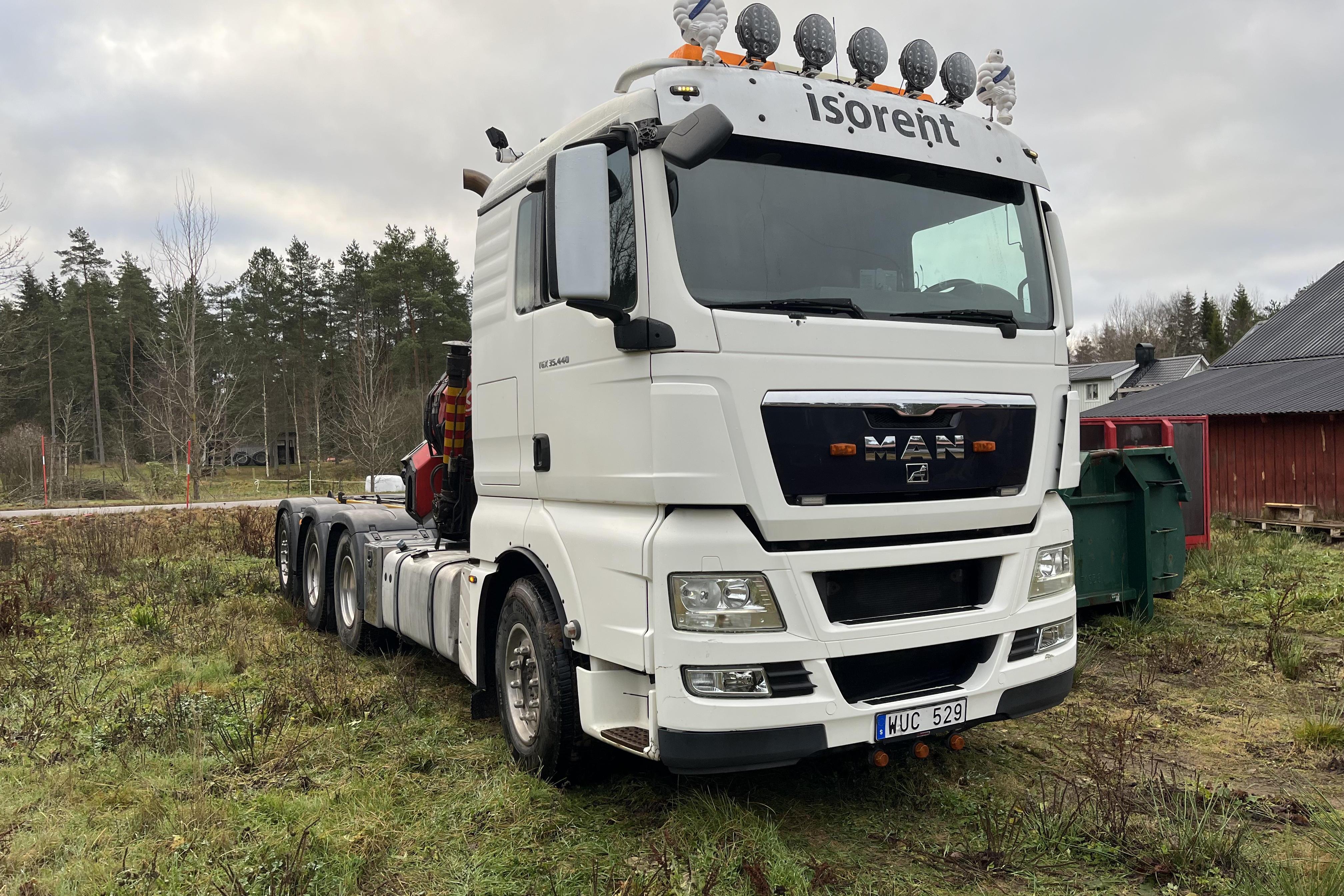 MAN TGX 35.440 8X4-4 BL - 389 065 km - Automatic - white - 2012