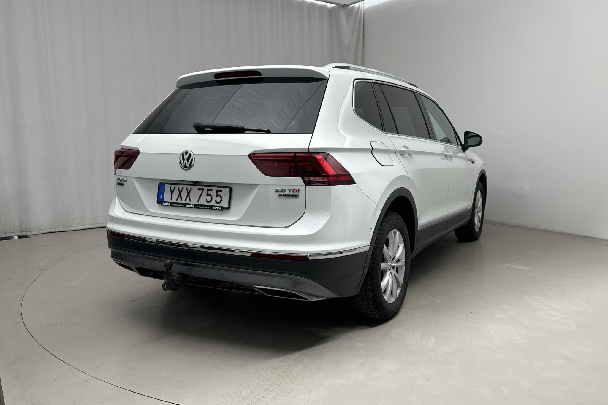 VW Tiguan Allspace 2.0 TDI 4MOTION (190hk) - 24 218 mil - Automat - vit - 2018