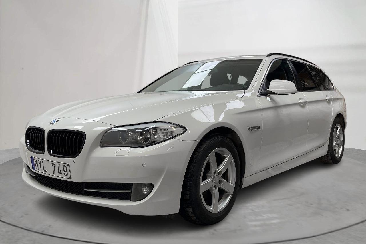 BMW 520d Touring, F11 (184hk) - 14 630 mil - Manuell - vit - 2013