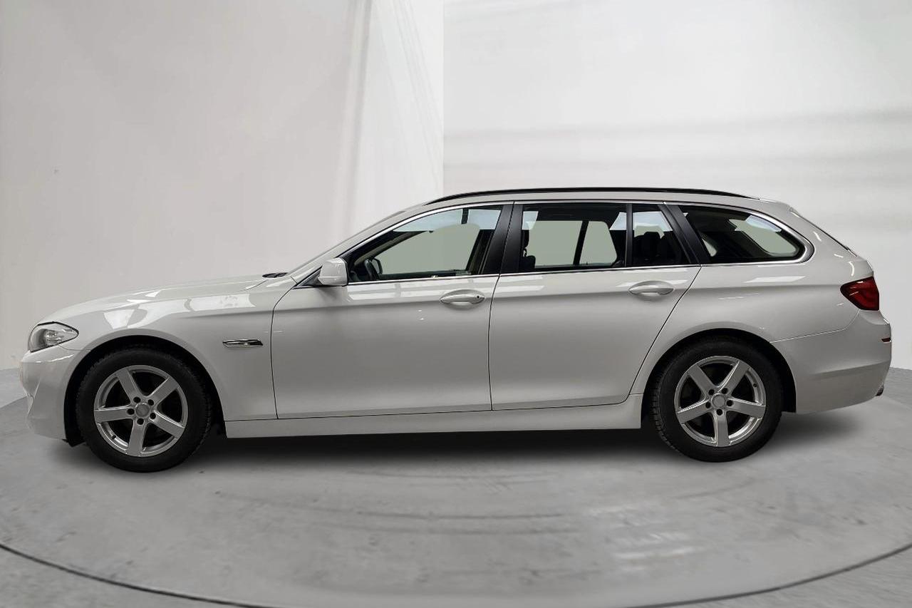 BMW 520d Touring, F11 (184hk) - 14 630 mil - Manuell - vit - 2013