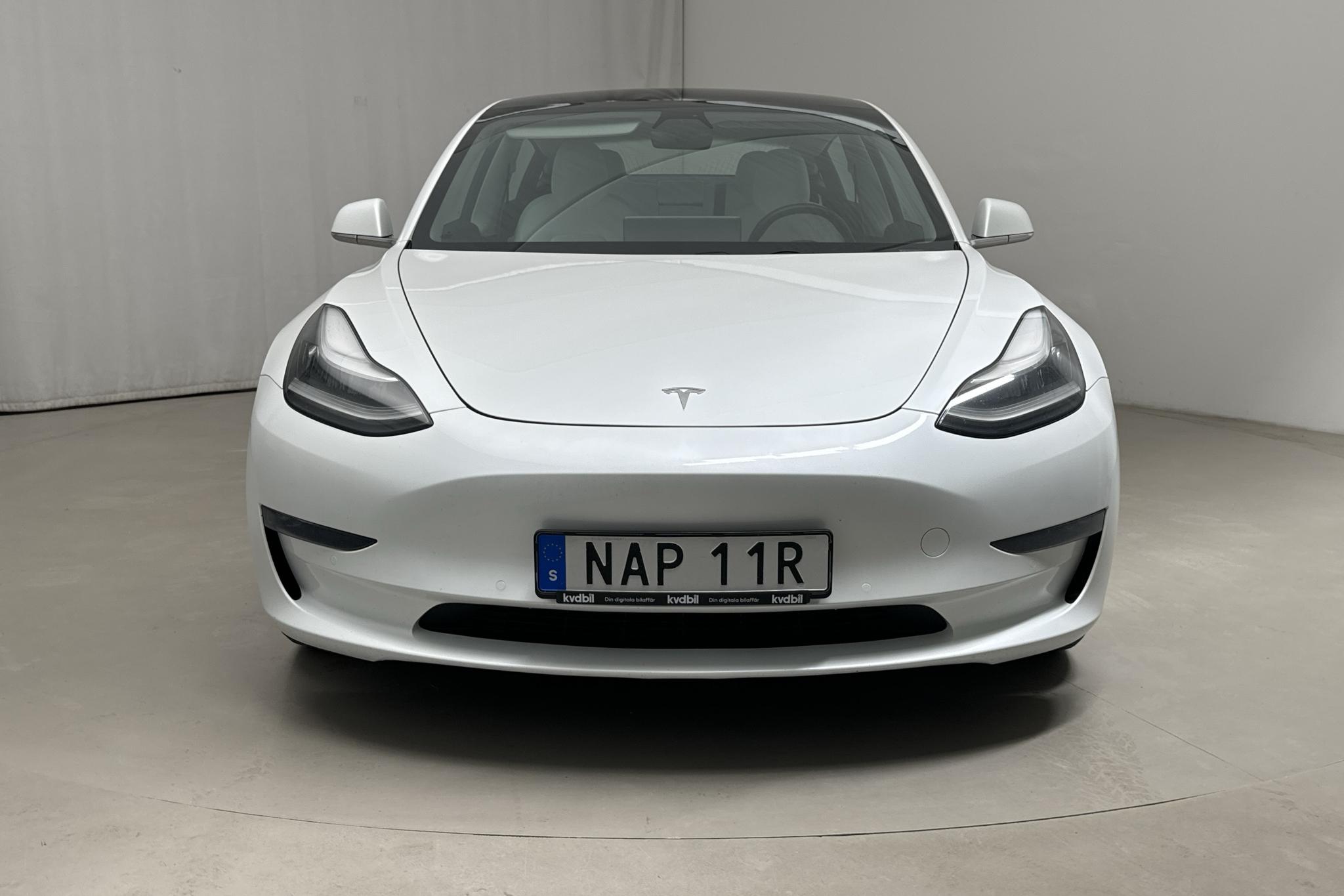 Tesla Model 3 Performance AWD - 15 286 mil - Automat - vit - 2019