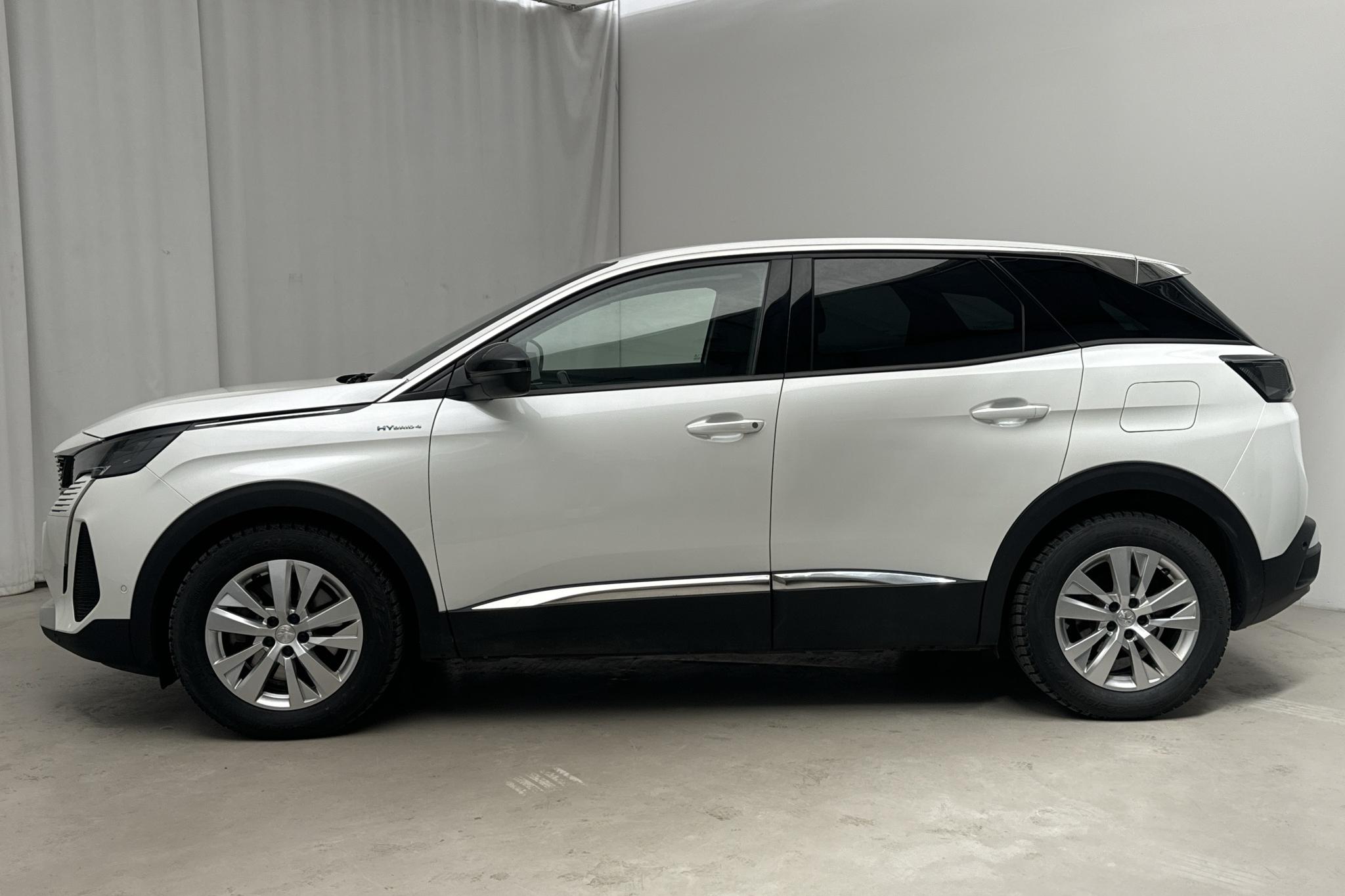 Peugeot 3008 1.6 Plug-in Hybrid 4 (300hk) - 76 240 km - Automatyczna - biały - 2022