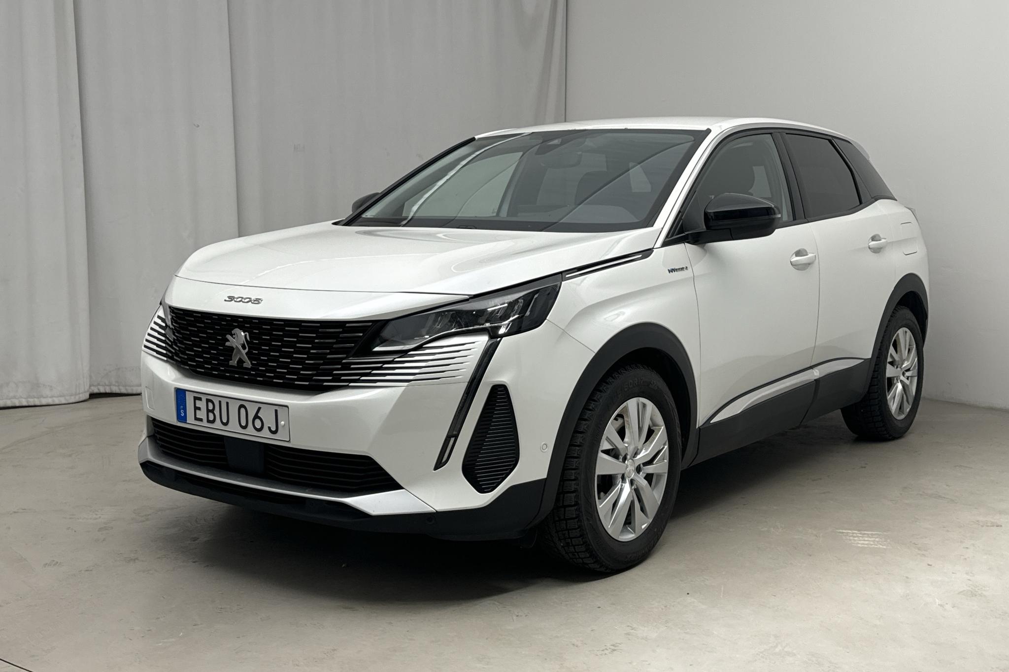 Peugeot 3008 1.6 Plug-in Hybrid 4 (300hk) - 76 240 km - Automatyczna - biały - 2022