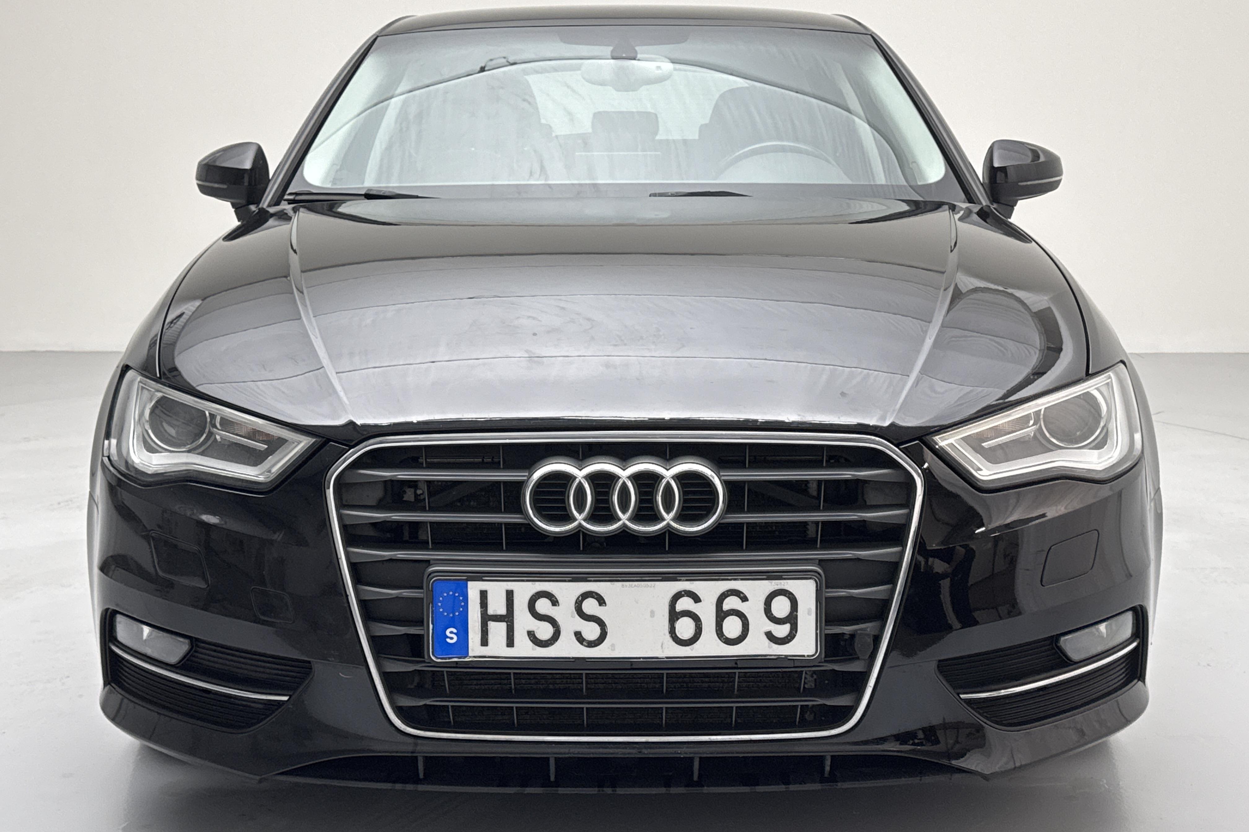 Audi A3 2.0 TDI Sportback (150hk) - 217 130 km - Automatic - black - 2014