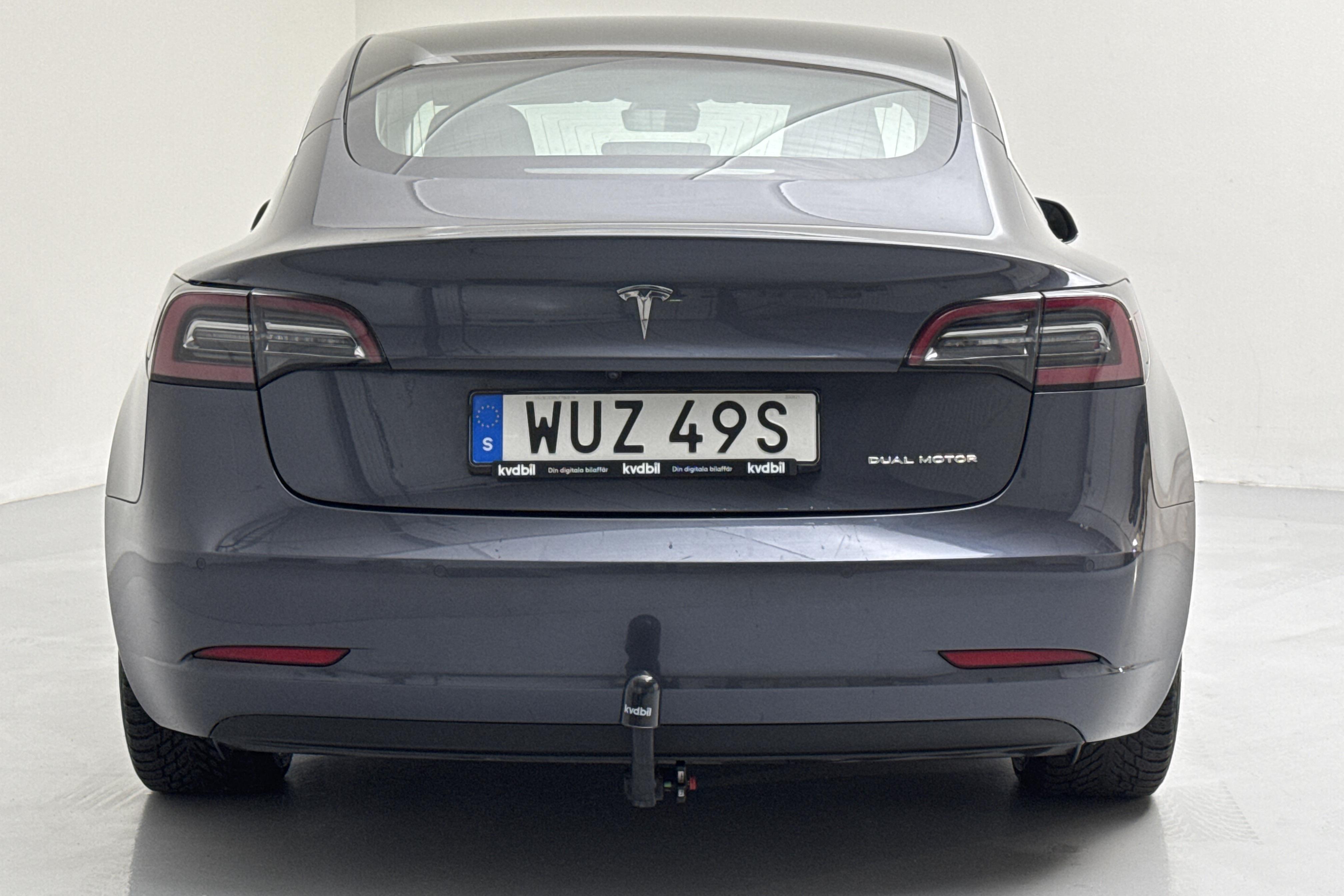 Tesla Model 3 Long Range Dual Motor AWD - 147 680 km - Automatic - gray - 2020