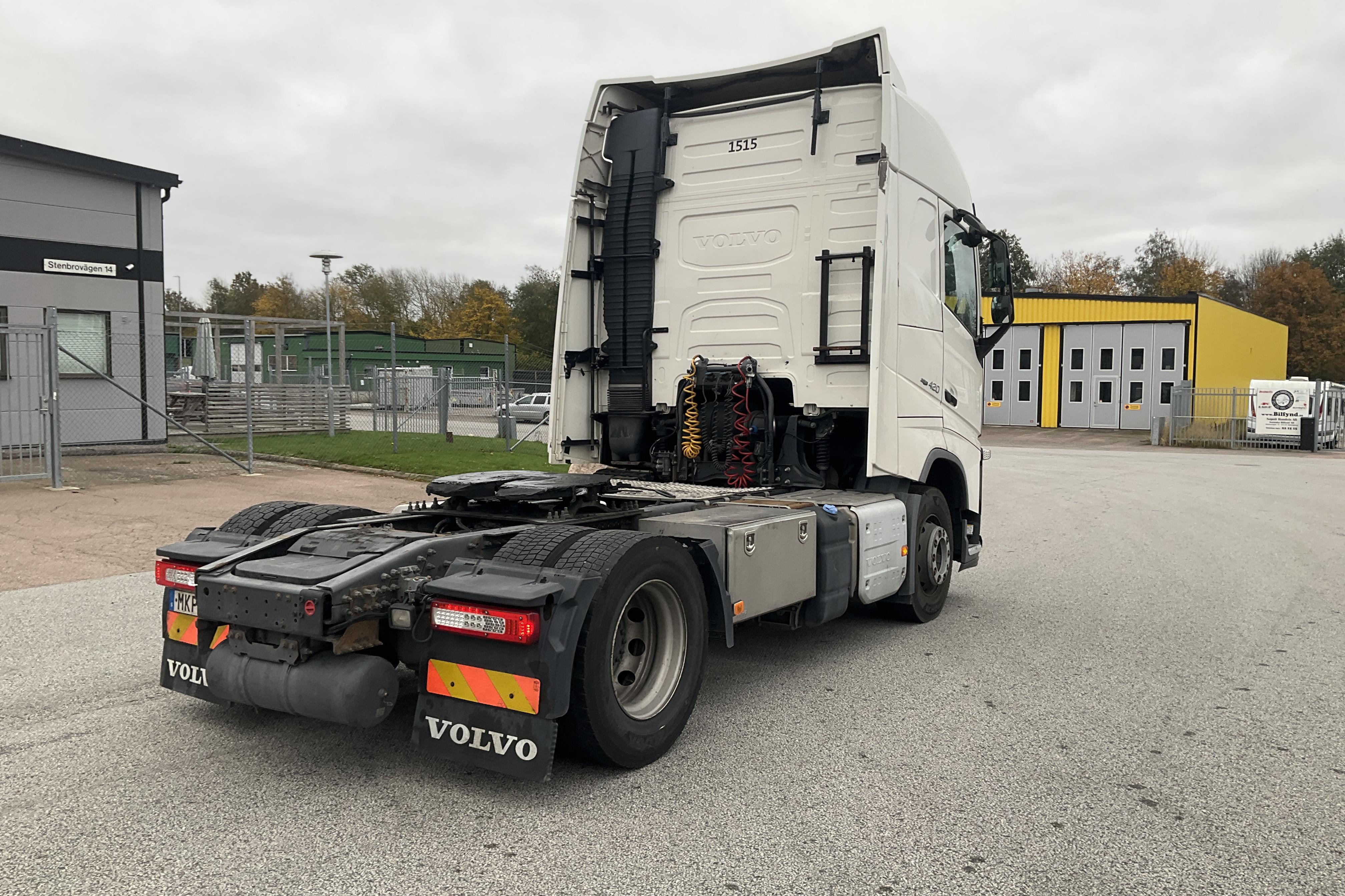 Volvo FH420 - 1 067 178 km - Automat - vit - 2015