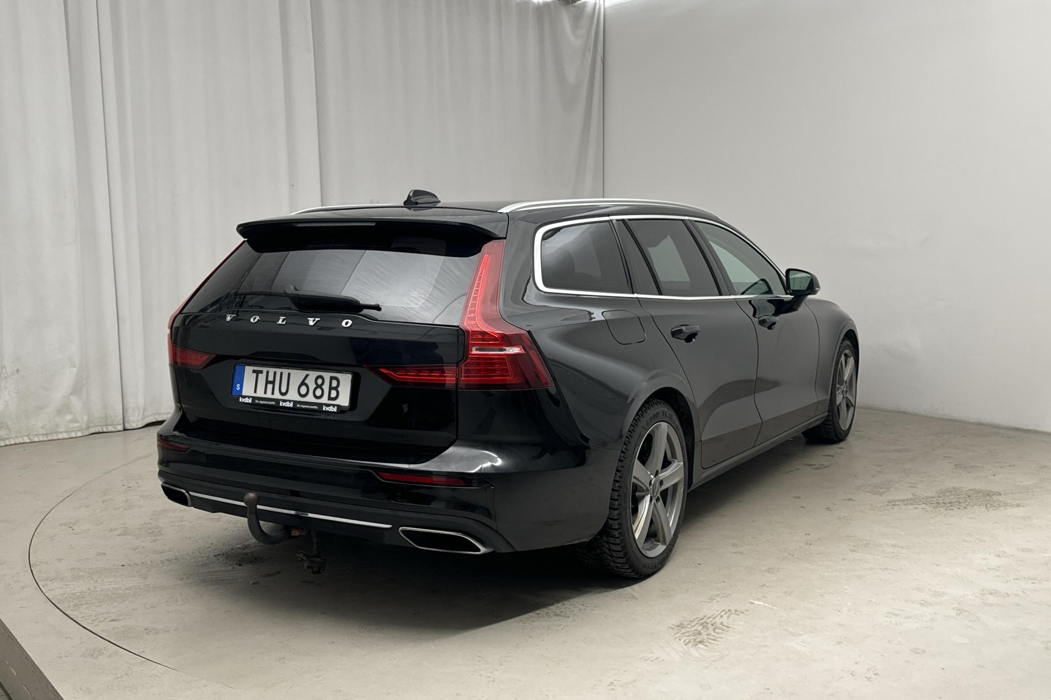 Volvo V60 T6 AWD Twin Engine (340hk) - 159 790 km - Automaattinen - musta - 2021