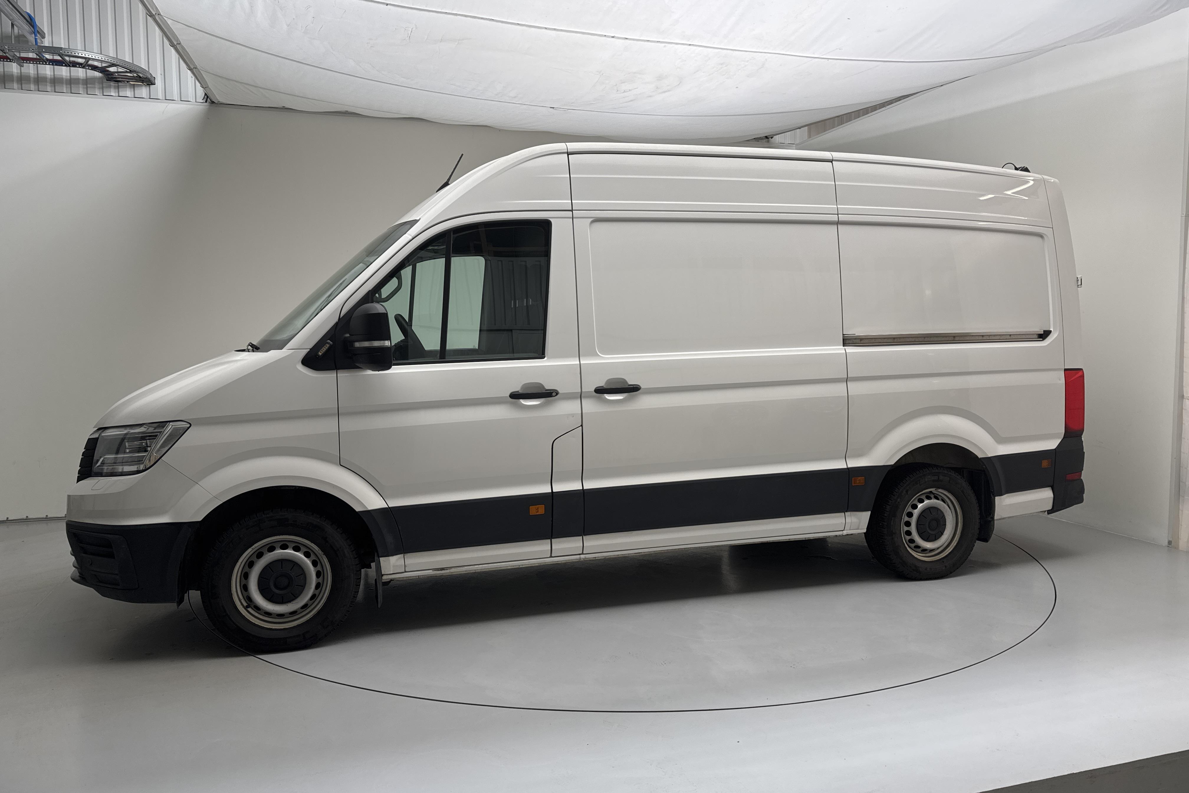 VW Crafter 35 2.0 TDI Skåp 4Motion (177hk) - 106 620 km - Automaattinen - valkoinen - 2019