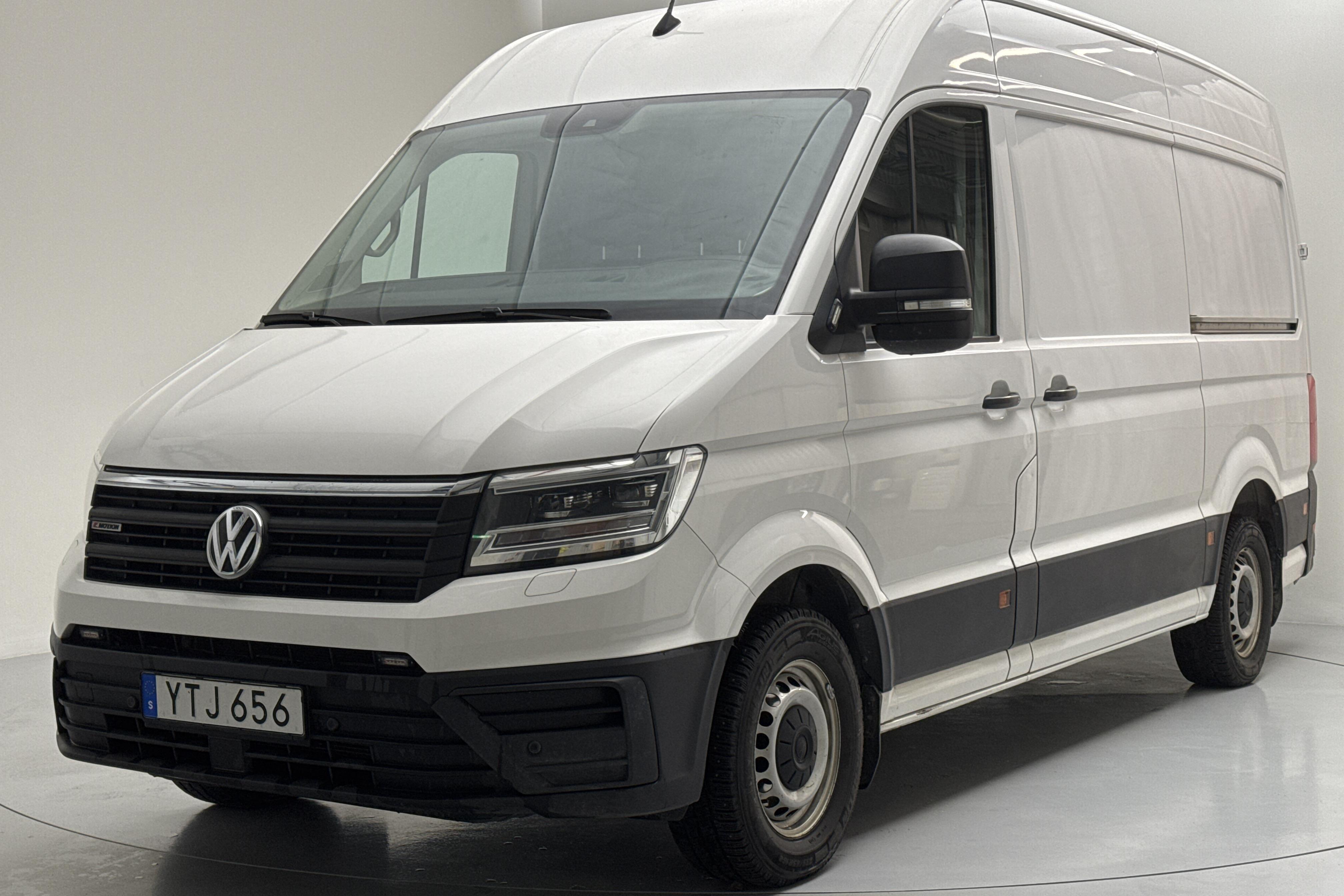 VW Crafter 35 2.0 TDI Skåp 4Motion (177hk) - 106 620 km - Automaattinen - valkoinen - 2019