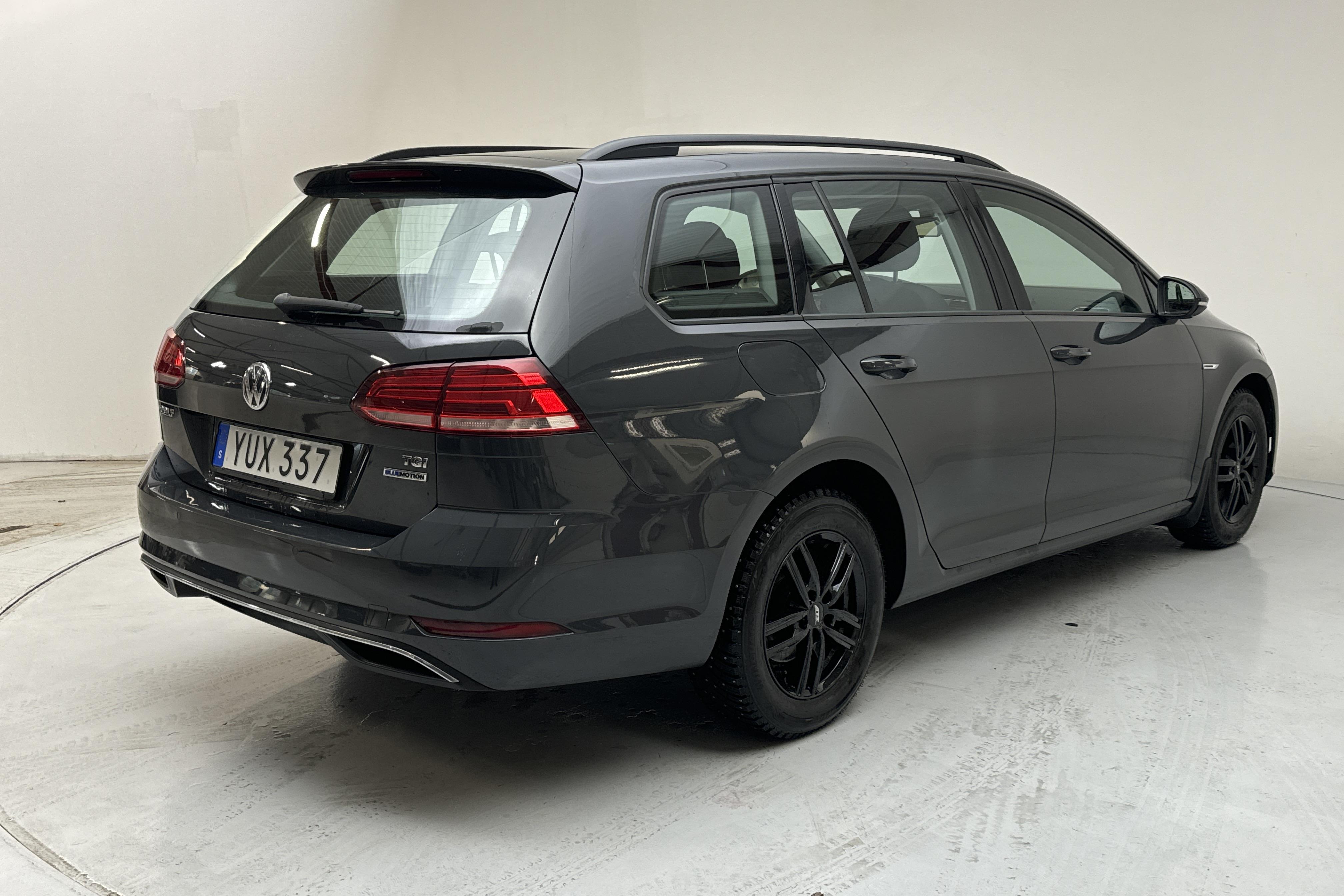 VW Golf VII 1.4 TGI BlueMotion Sportscombi (110hk) - 12 263 mil - Manuell - Dark Grey - 2018