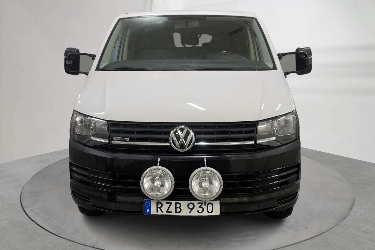 VW Transporter T6 2.0 TDI BMT 4MOTION (150hk) - 142 740 km - Manualna - biały - 2018