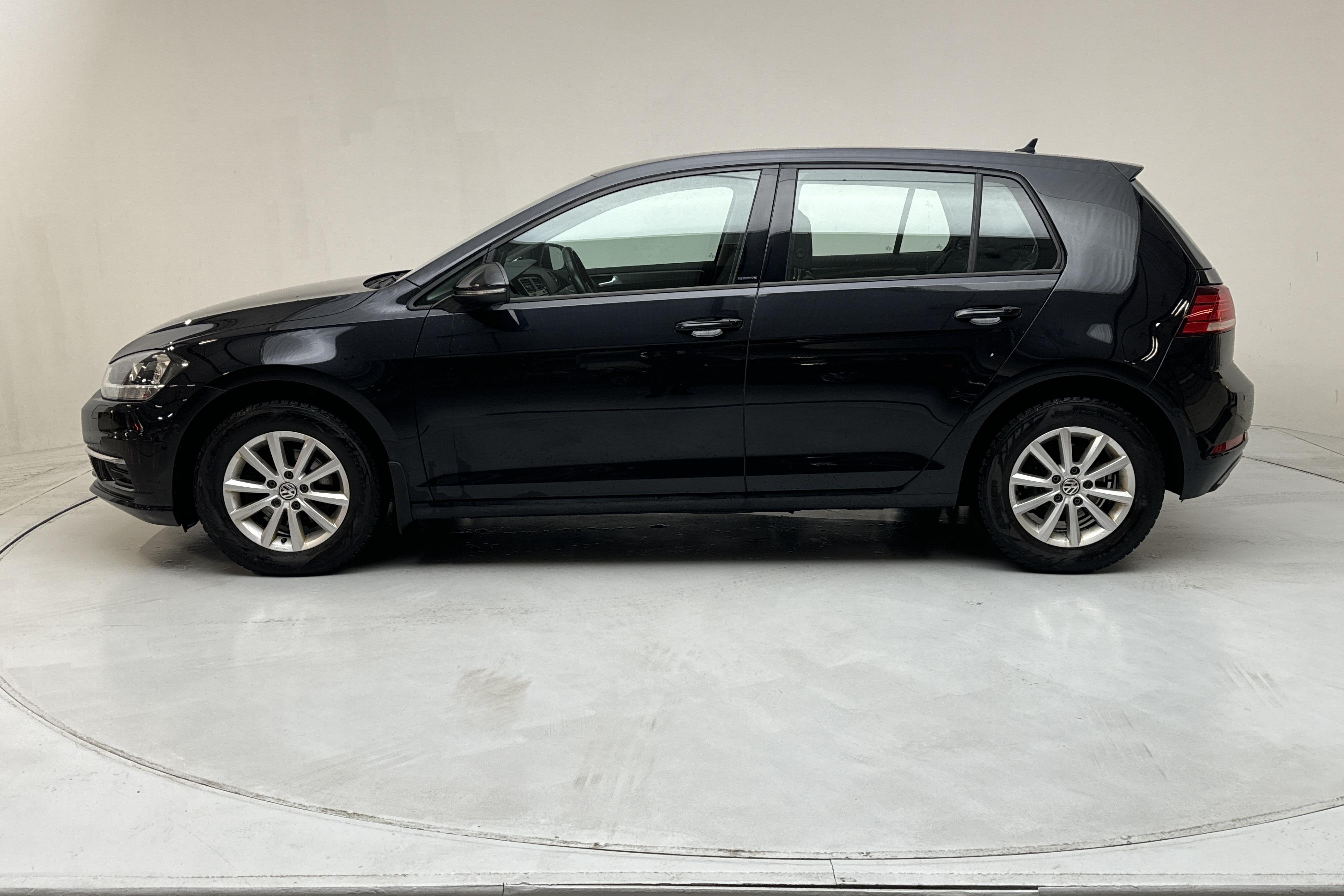 VW Golf VII 1.0 TSI 5dr (115hk) - 100 830 km - Automatic - black - 2019