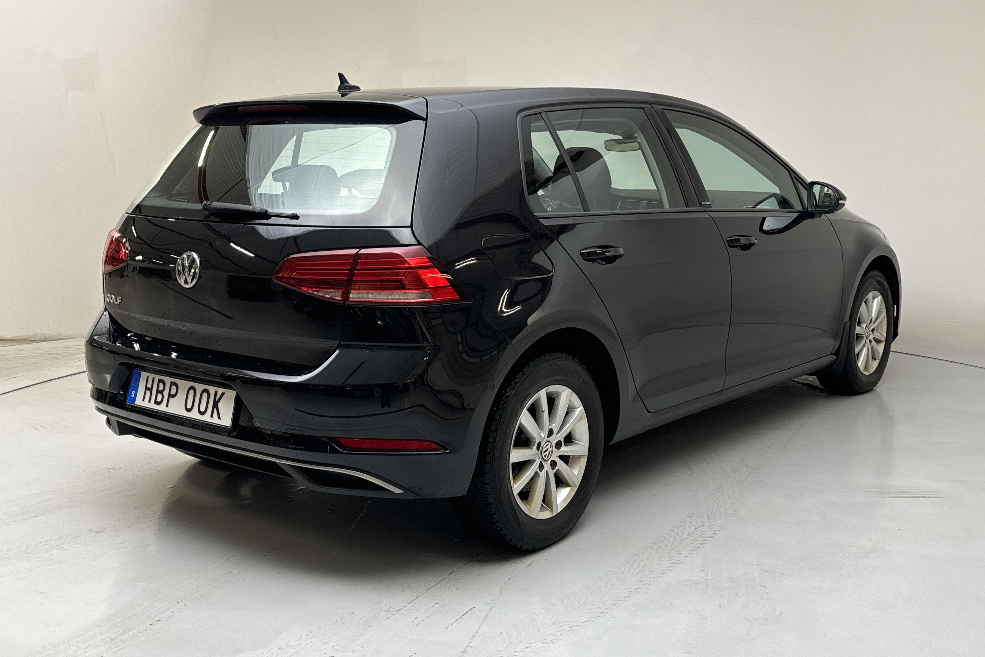 VW Golf VII 1.0 TSI 5dr (115hk) - 100 830 km - Automaatne - must - 2019