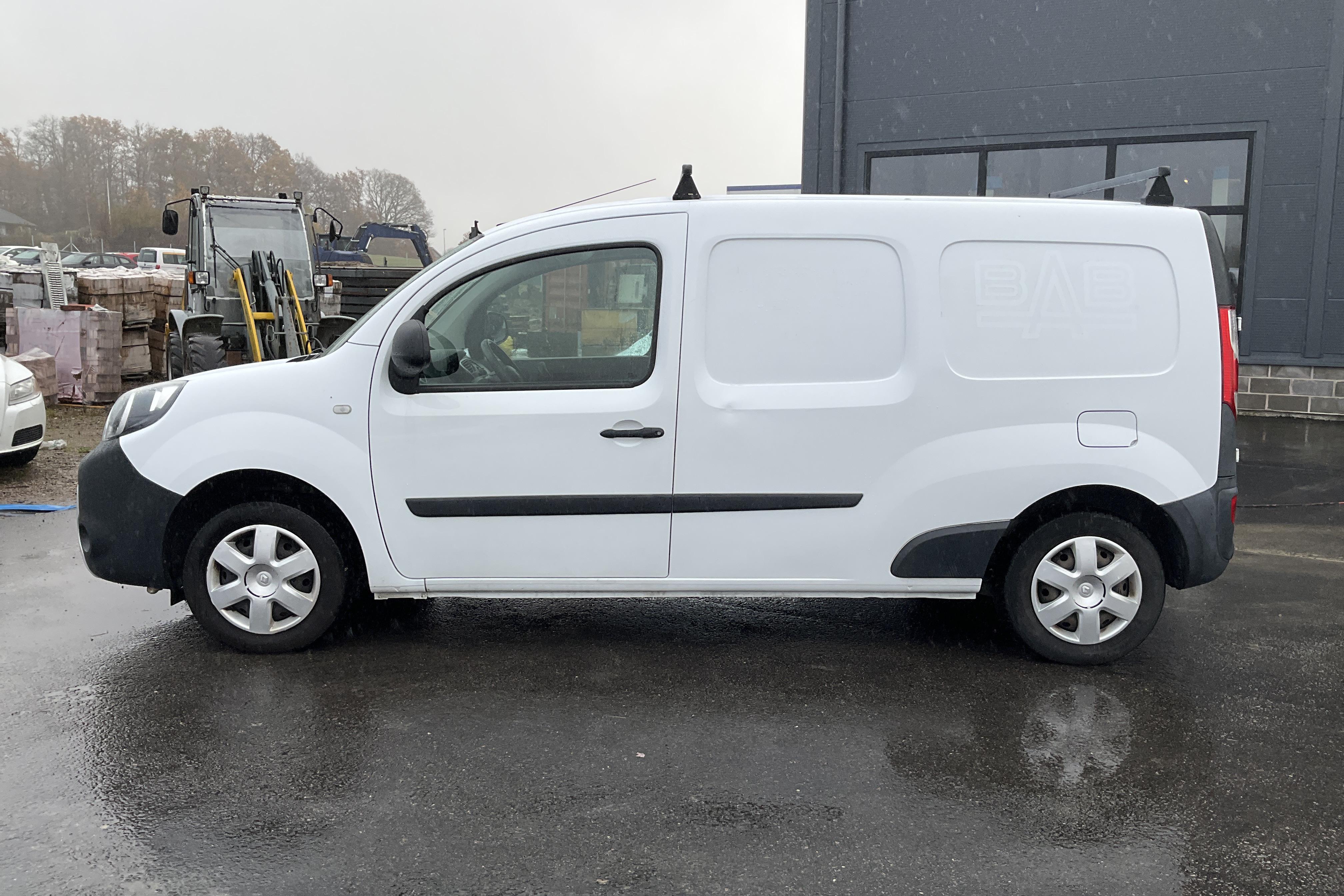 Renault Kangoo 1.5 dCi Maxi skåp (90hk) - 118 140 km - Käsitsi - valge - 2017