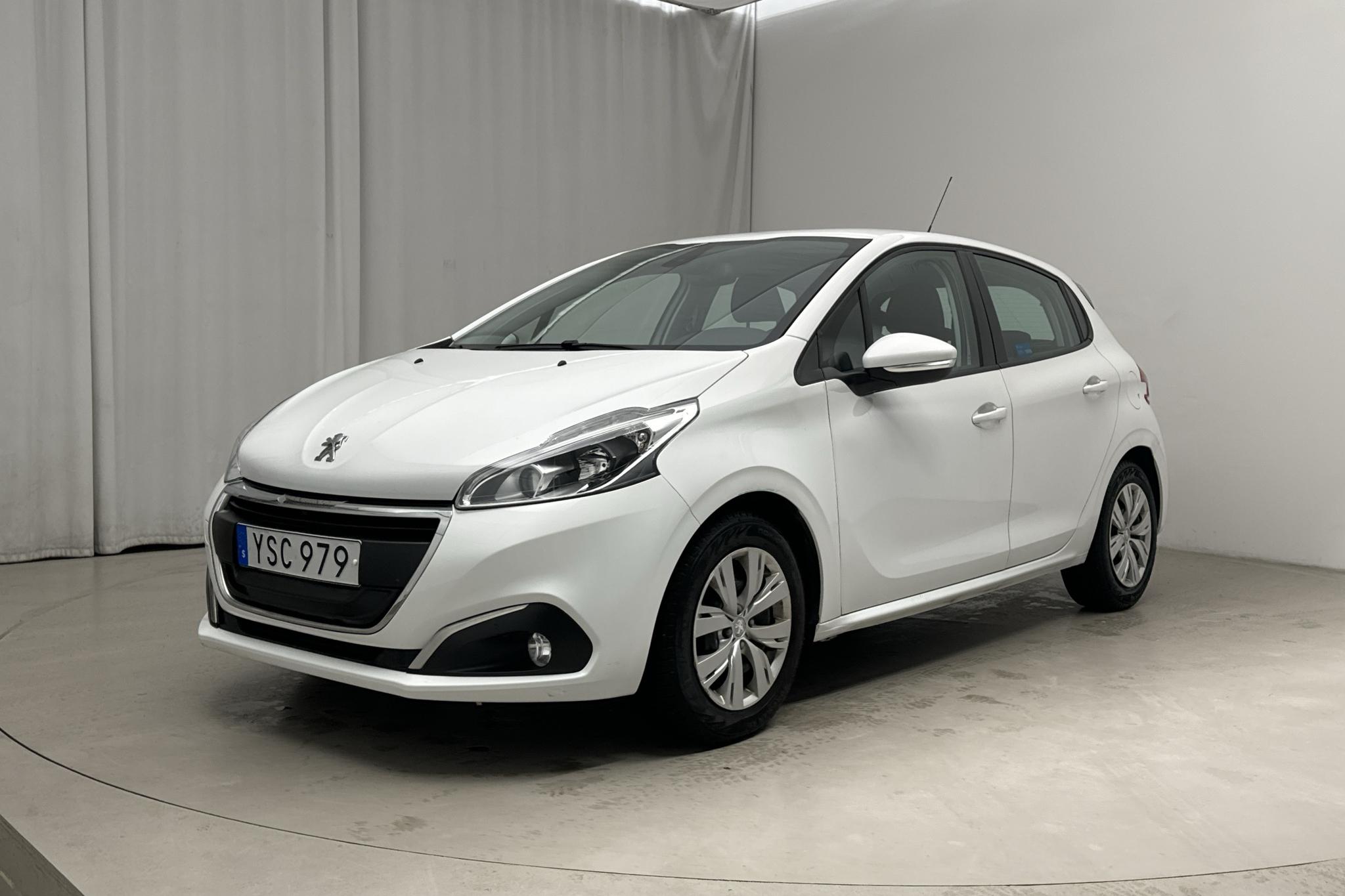 Peugeot 208 PureTech 5dr (82hk) - 54 680 km - Automatic - white - 2018