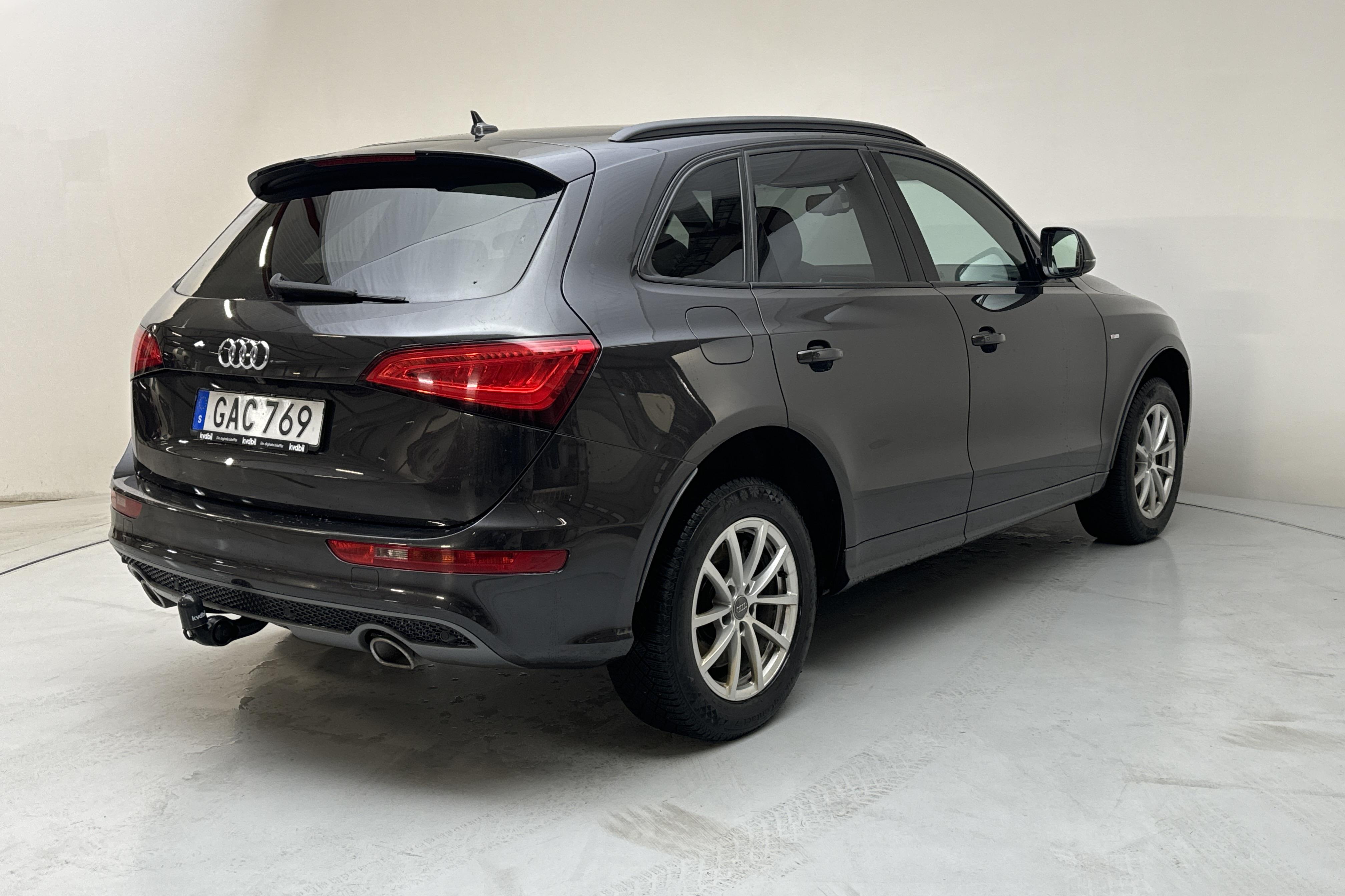 Audi Q5 3.0 TDI clean diesel quattro (258hk) - 161 630 km - Automatyczna - szary - 2017