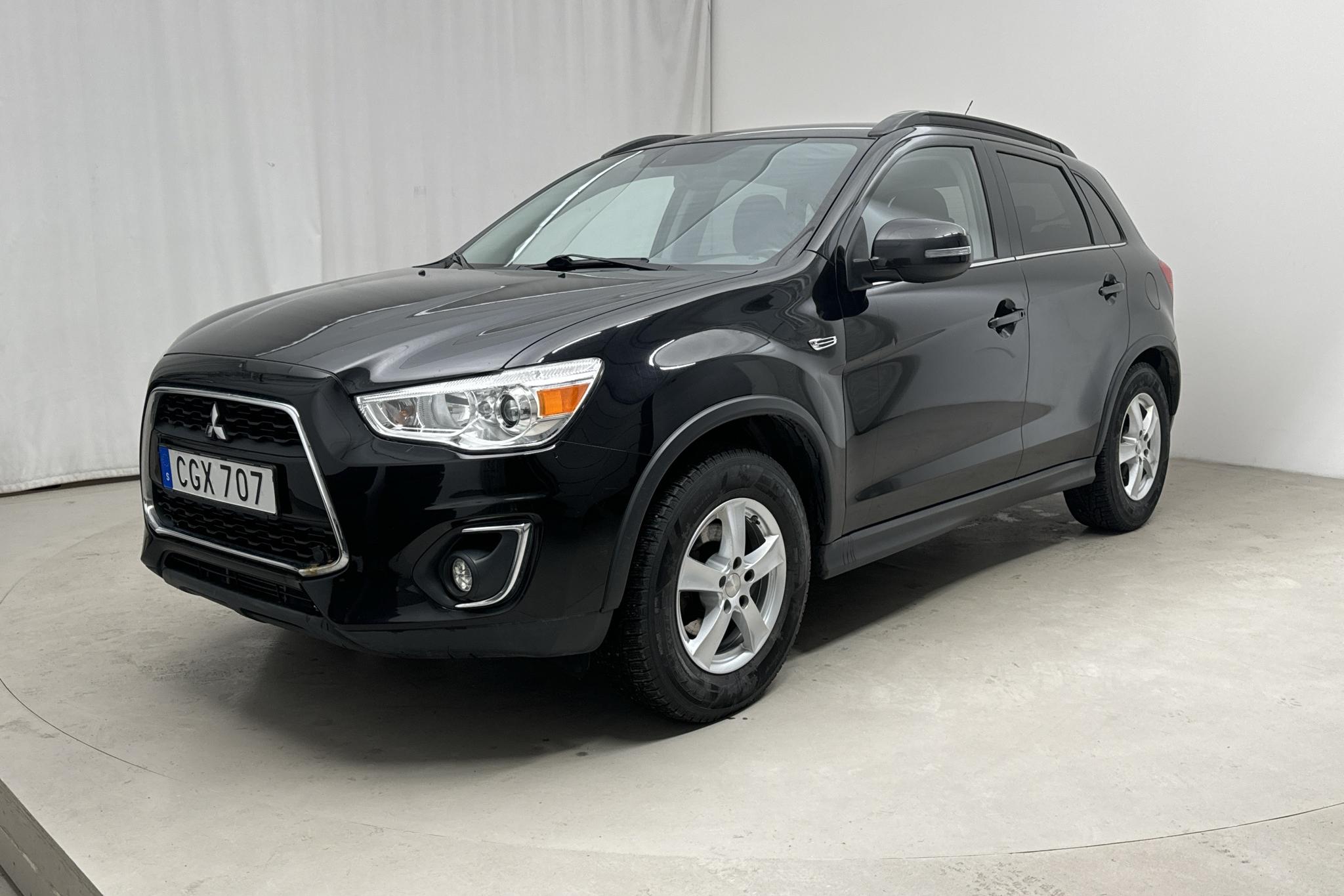 Mitsubishi ASX 1.6D 4WD (114hk) - 12 823 mil - Manuell - svart - 2015