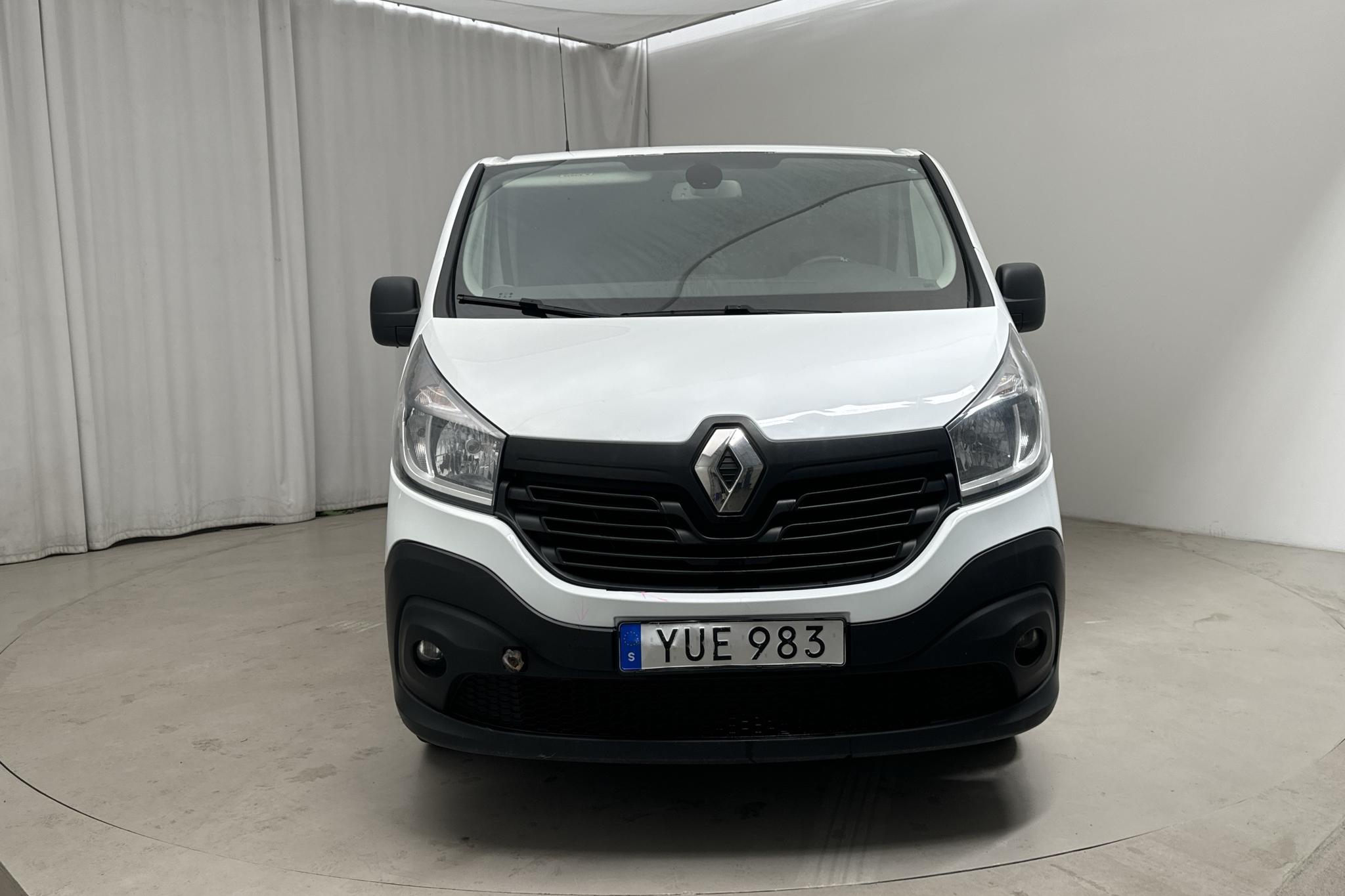 Renault Trafic 1.6 dCi Skåp (95hk) - 20 650 mil - Manuell - vit - 2017