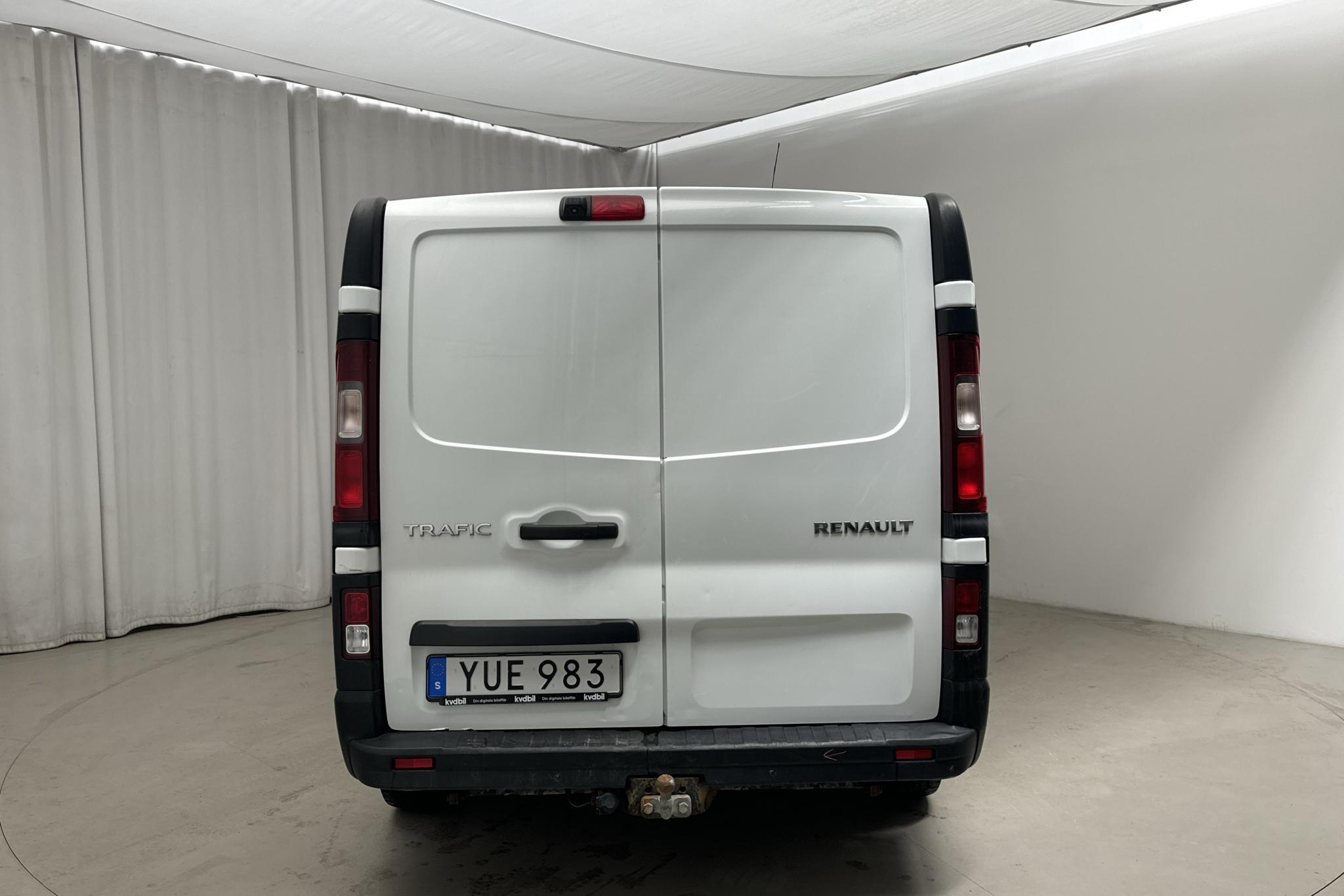 Renault Trafic 1.6 dCi Skåp (95hk) - 20 650 mil - Manuell - vit - 2017