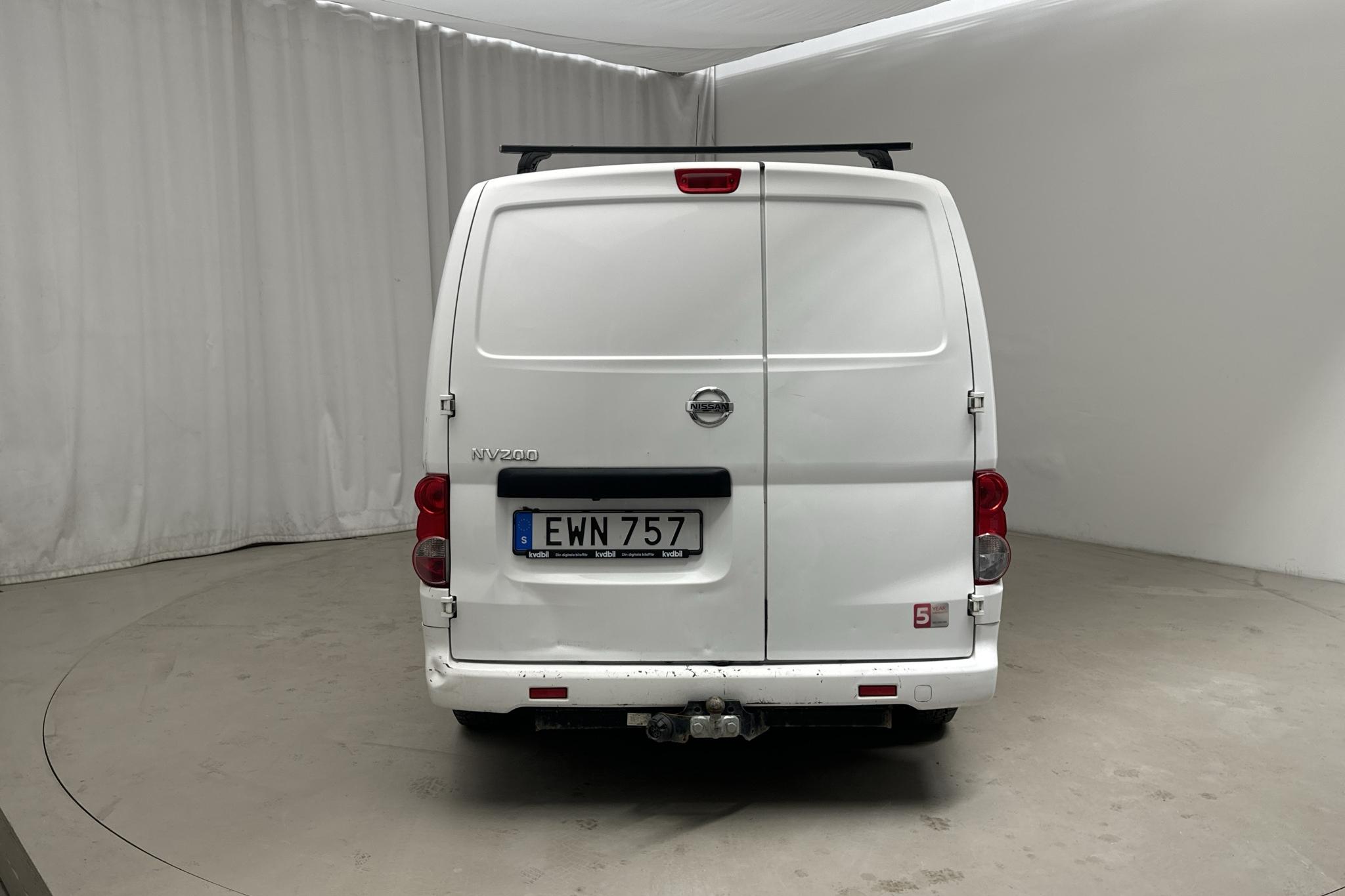 Nissan NV200 1.5 dCi Skåp (90hk) - 17 675 mil - Manuell - vit - 2017